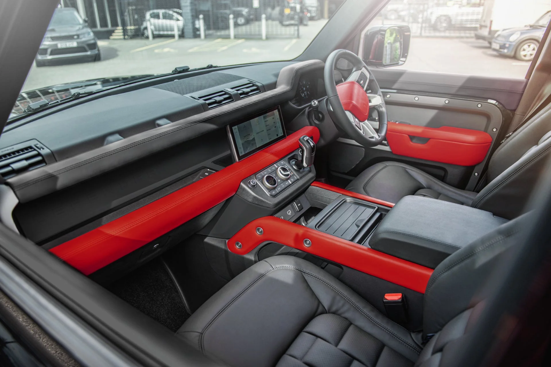 Land Rover Defender 110 (2020 Onwards) Environment 3: Middle and Lower Interior