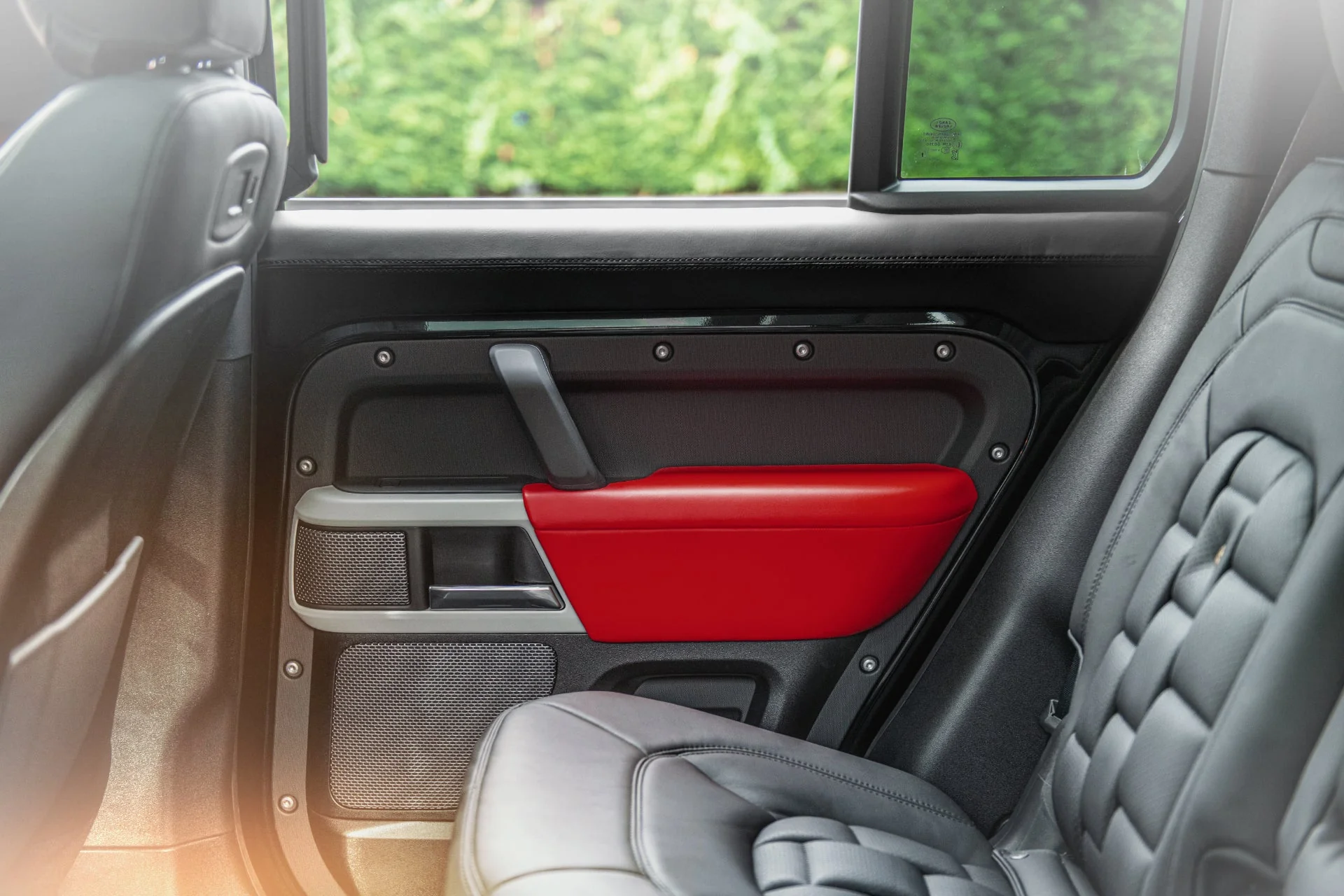 Land Rover Defender 110 (2020 Onwards) Environment 3: Middle and Lower Interior - Image 4