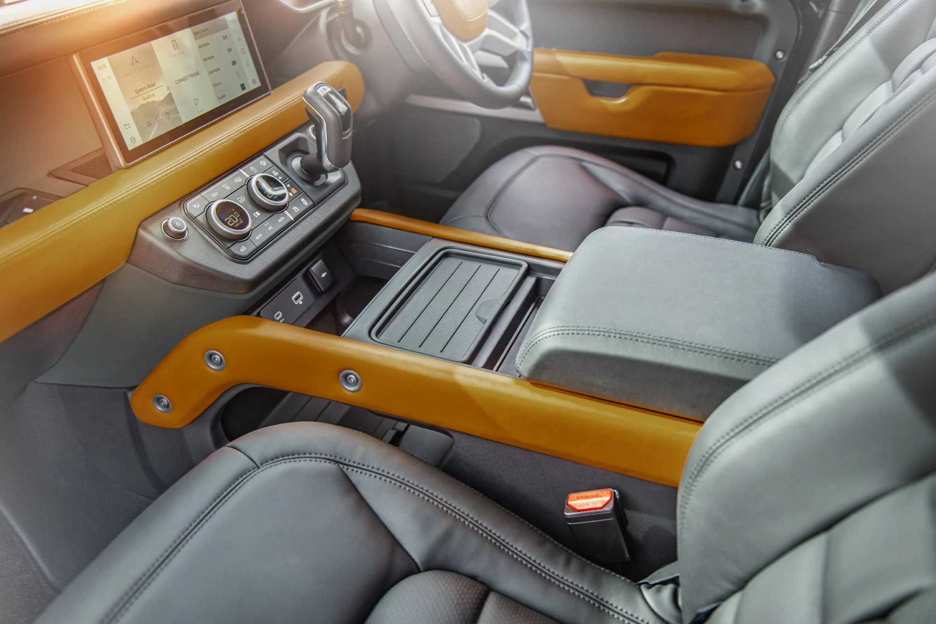 Land Rover Defender 110 (2020 Onwards) Environment 3: Middle and Lower Volcanic Yellow Interior - Image 5