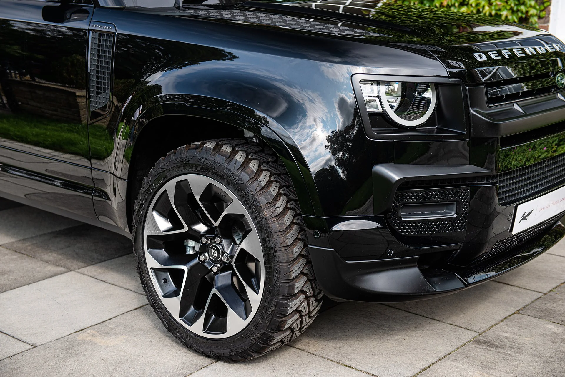 Land Rover Defender 110 (2020 Onwards) Landmark Body Kit - Image 12