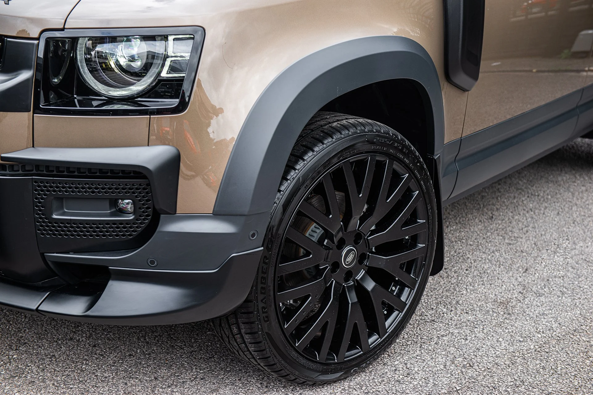 Land Rover Defender 110 (2020 Onwards) Landmark Body Kit - Image 16