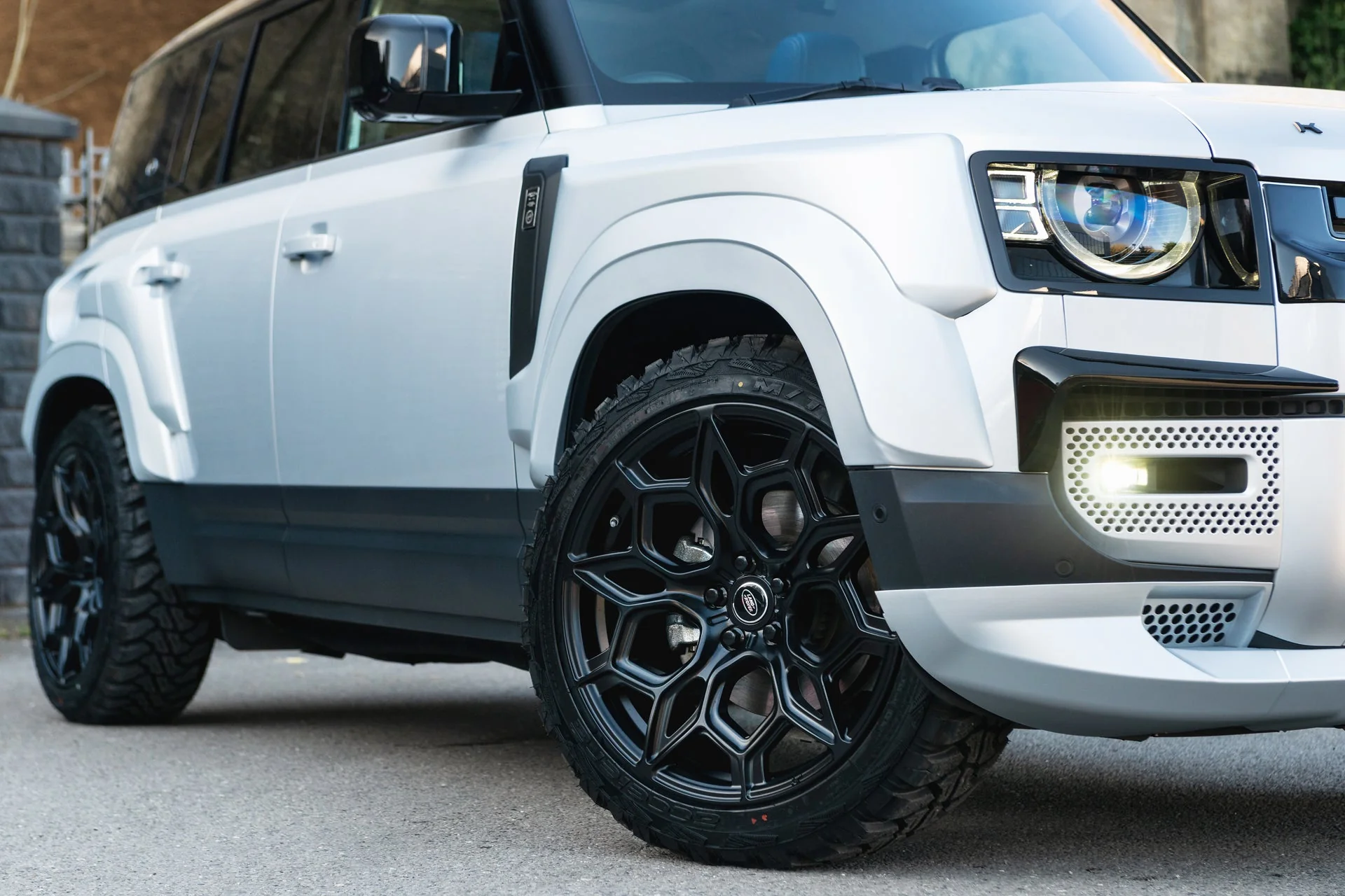 Land Rover Defender 110 (2020 Onwards) Wide Track Bodykit - Image 10