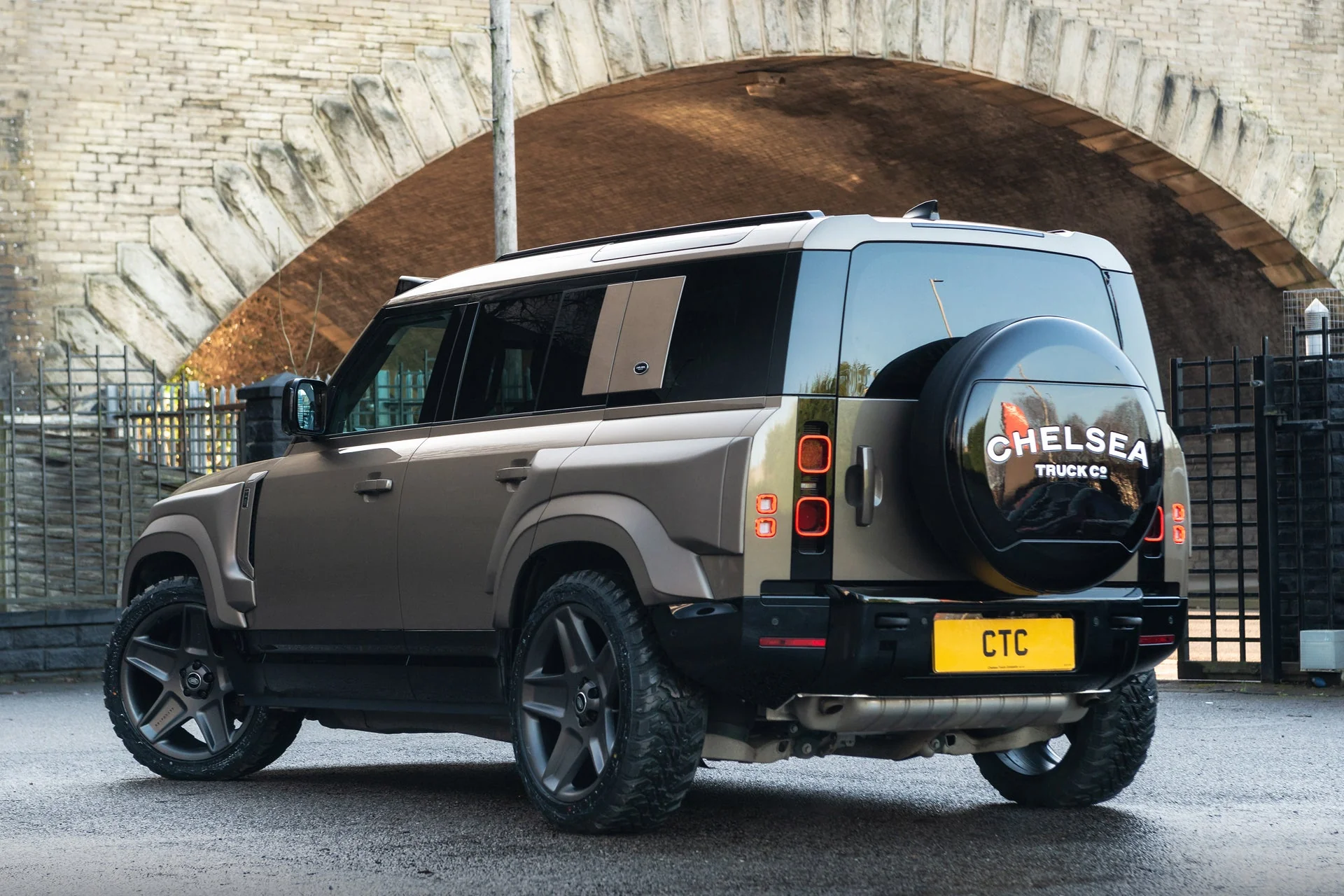Land Rover Defender 110 (2020 Onwards) Wide Track Bodykit - Image 32