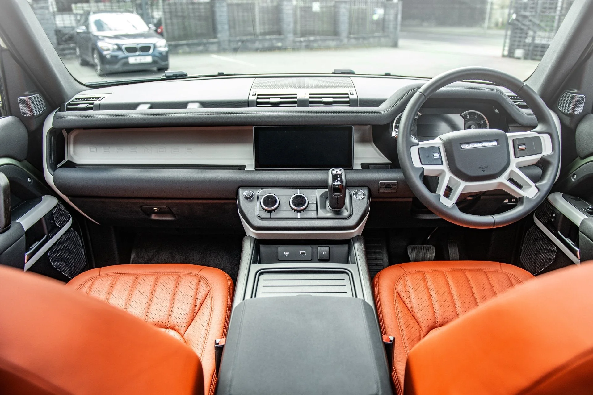Land Rover Defender 130 (2020 Onwards) Comfort Leather Interior - Image 18