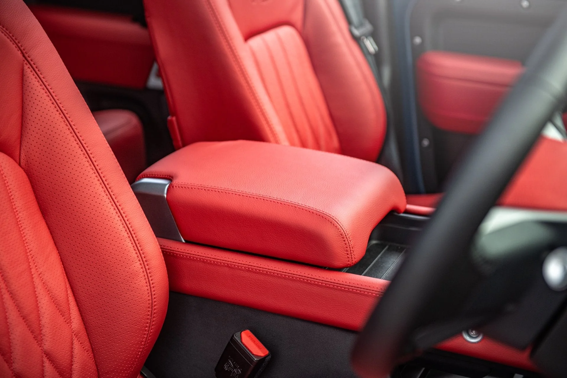 Land Rover Defender 130 (2020 Onwards) Comfort Leather Interior - Image 11