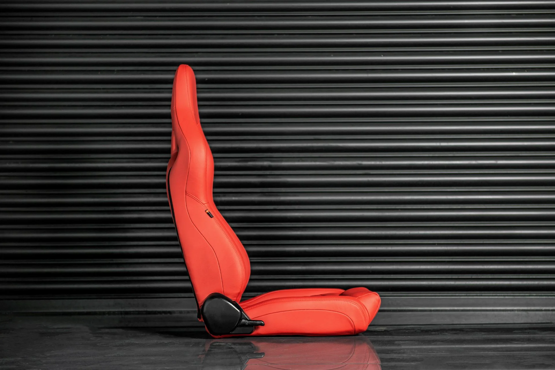 Land Rover Defender (1991-2016) Lightweight Vegan Leather Heritage Sport Seats - Image 11