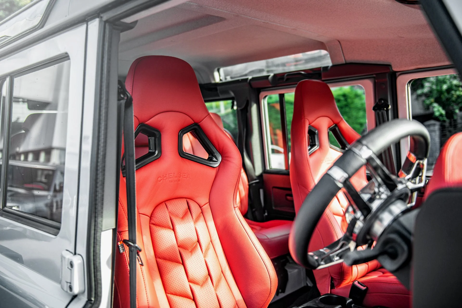 Land Rover Defender (1991-2016) Lightweight Vegan Leather Heritage Sport Seats - Image 14