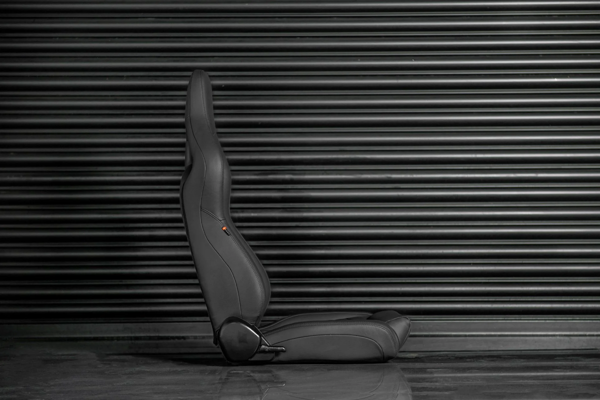 Land Rover Defender (1991-2016) Lightweight Vegan Leather Heritage Sport Seats - Image 12