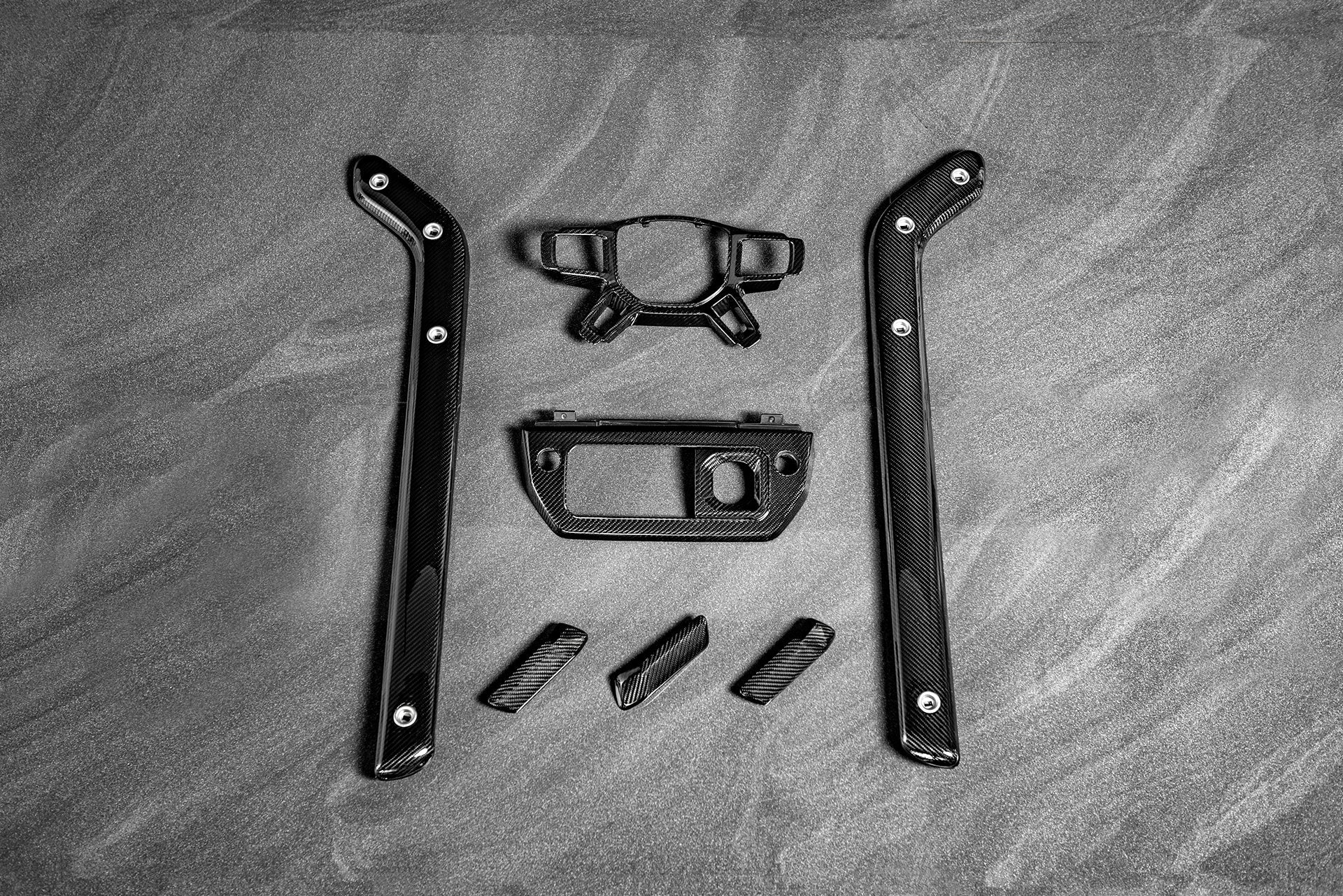 LAND ROVER DEFENDER (2020 Onwards) CARBON INTERIOR TRIM KIT