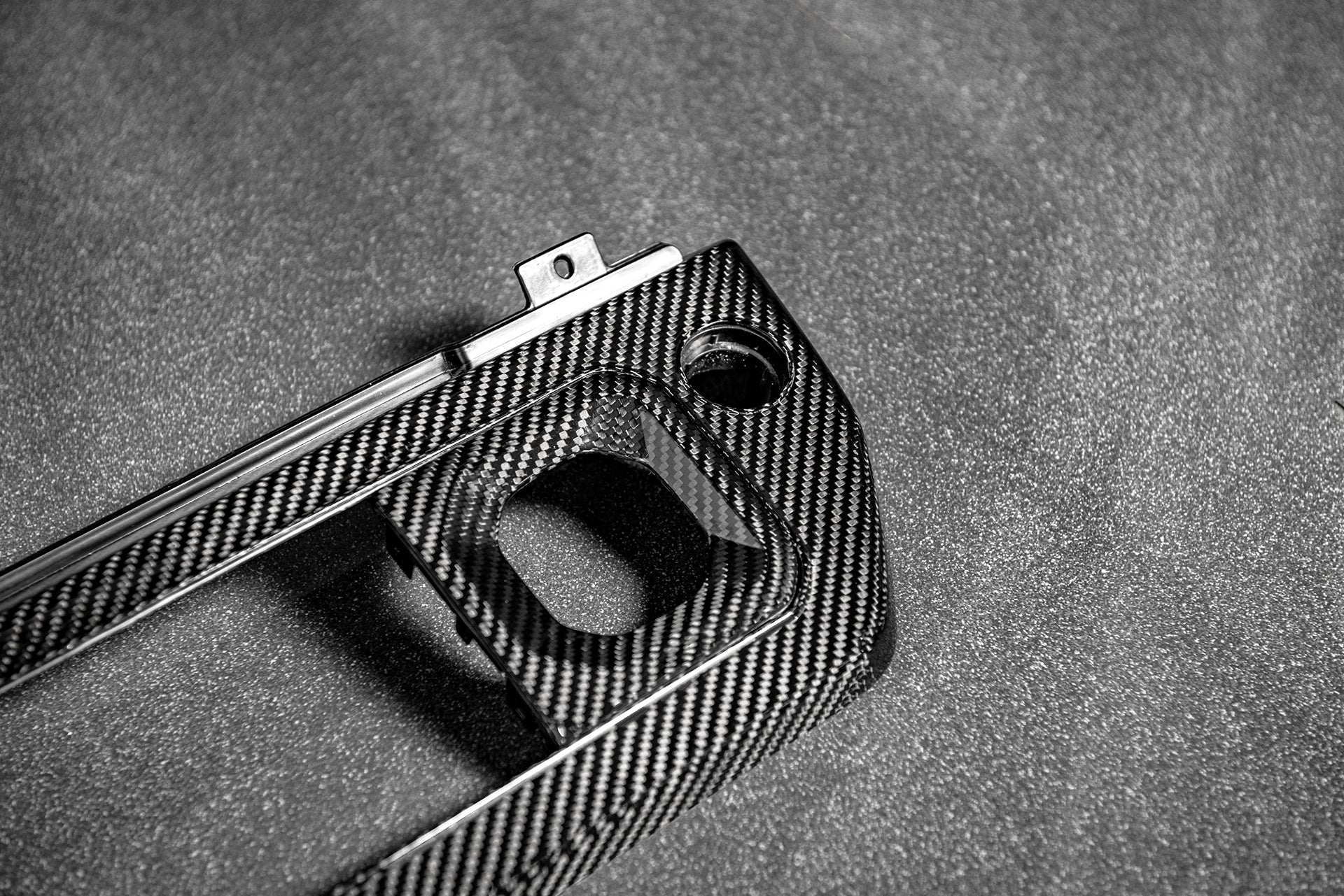 LAND ROVER DEFENDER (2020 Onwards) CARBON INTERIOR TRIM KIT - Image 6