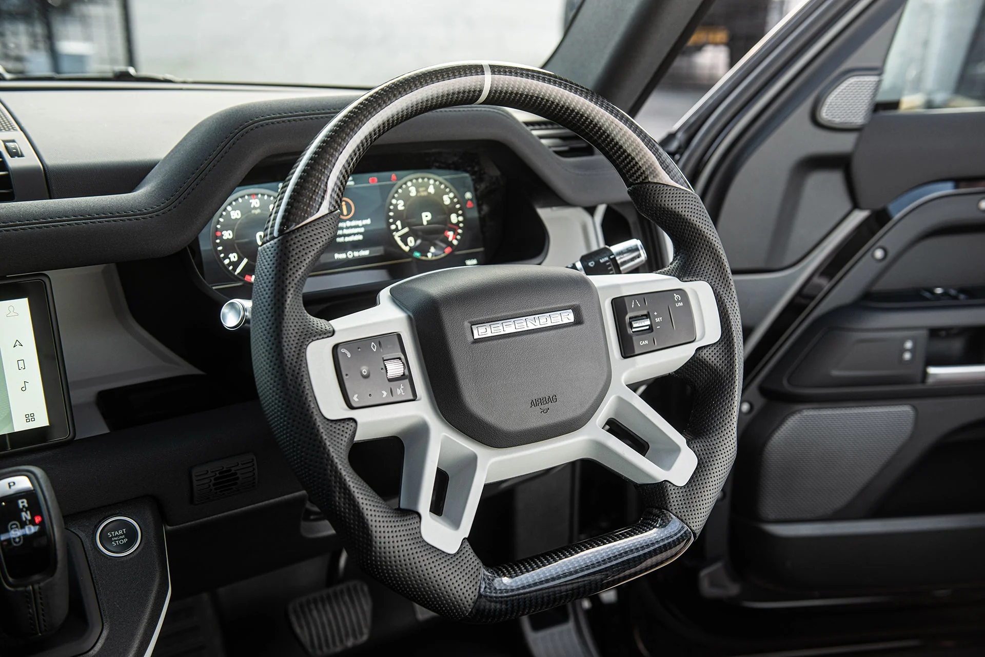 Land Rover Defender (2020 Onwards) Carbon Steering Wheel - Image 11