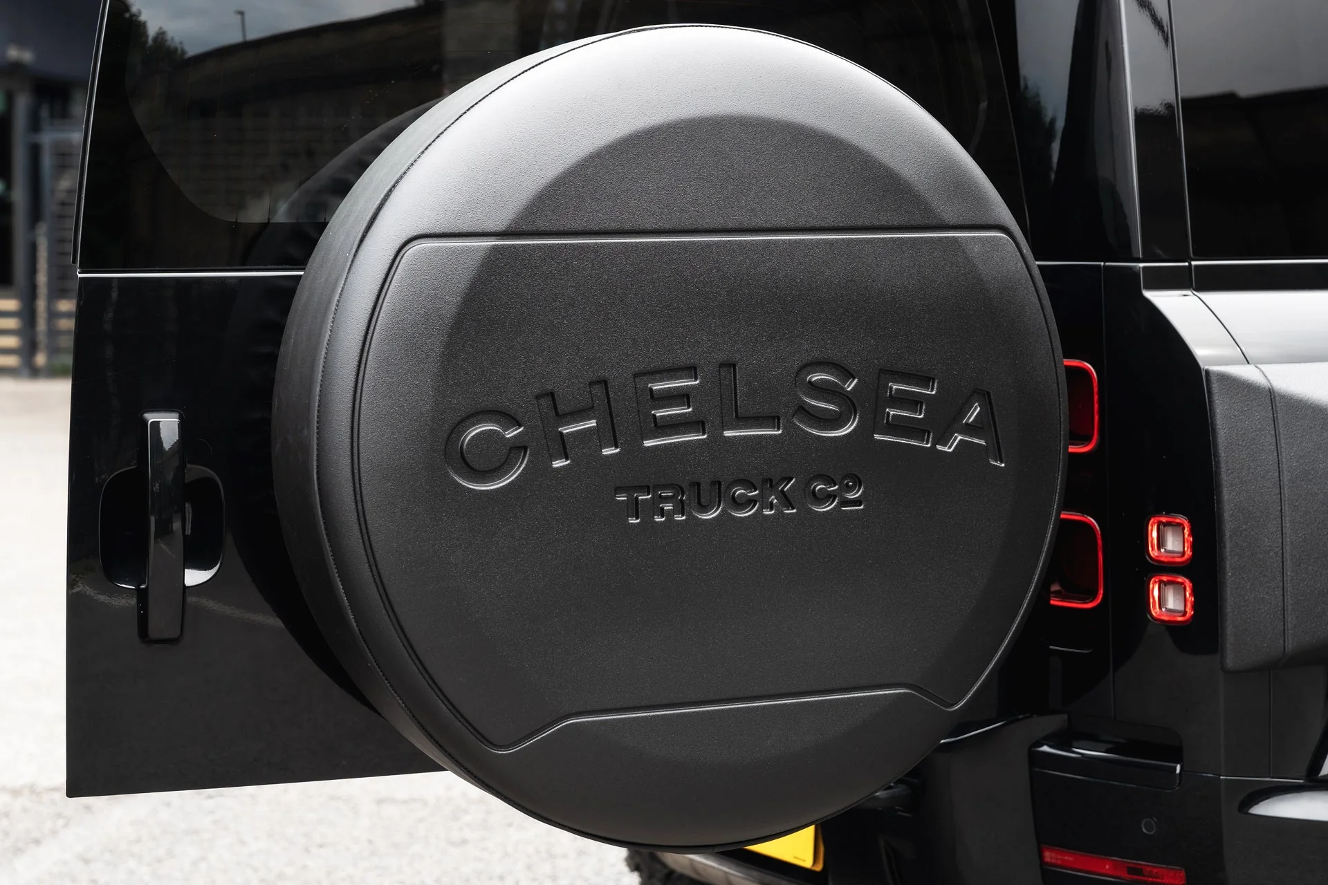 Land Rover Defender 2020 Onwards Spare Wheel Cover - Image 15