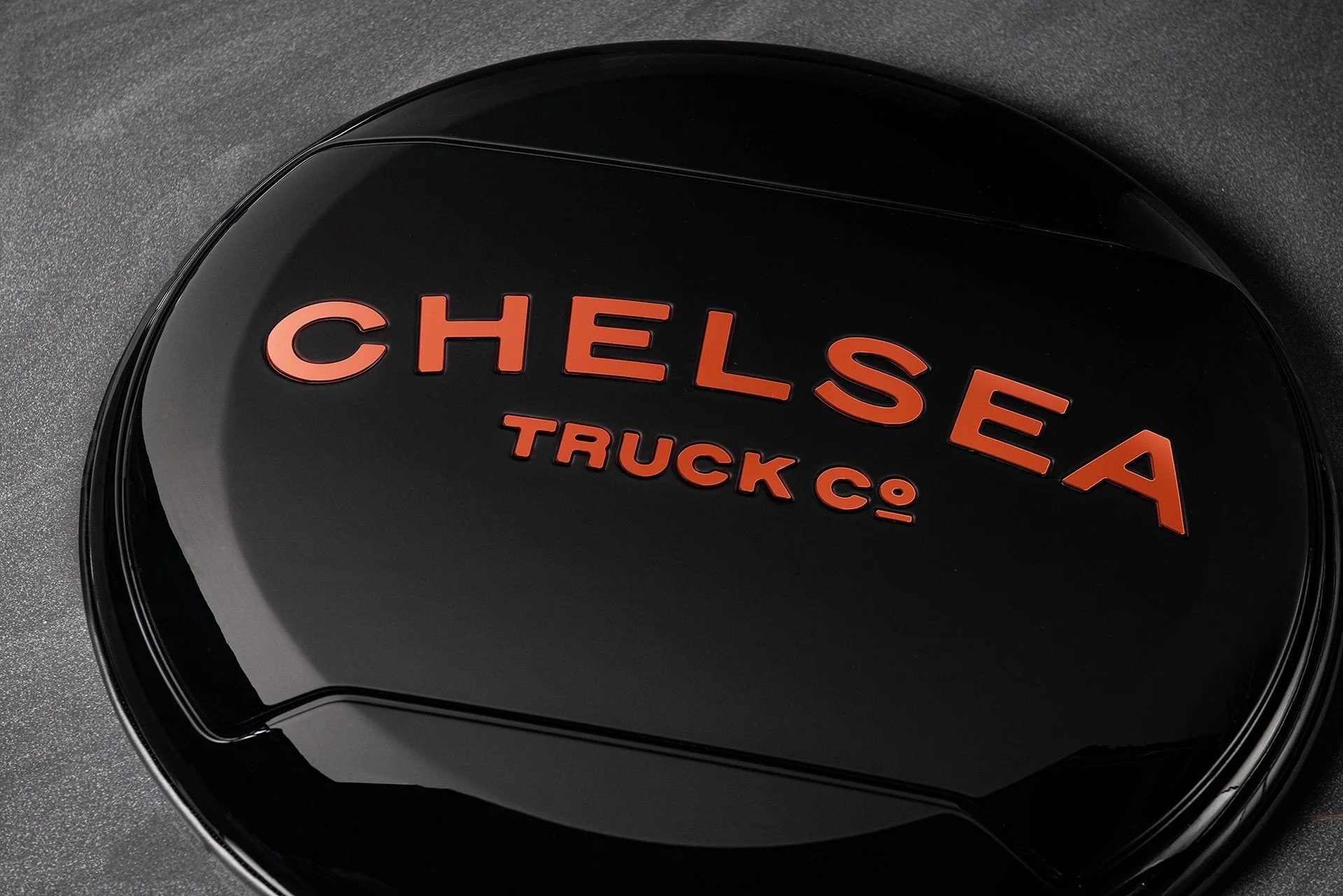 Land Rover Defender (2020 Onwards) Chelsea Truck Company Hard Spare Wheel Cover - Image 6