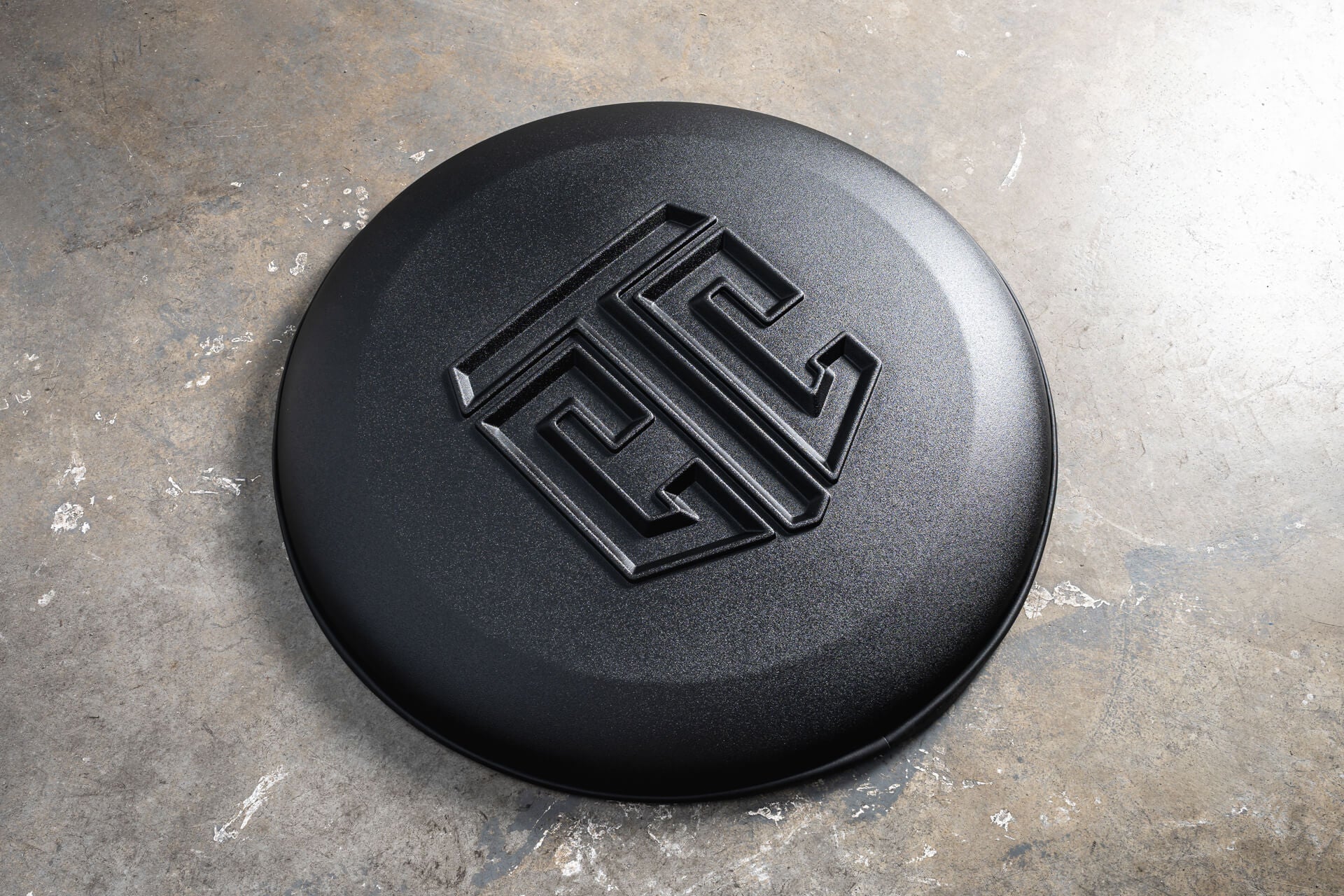 Land Rover Defender (2020 Onwards) CTC Expedition Crest Hard Spare Wheel Cover