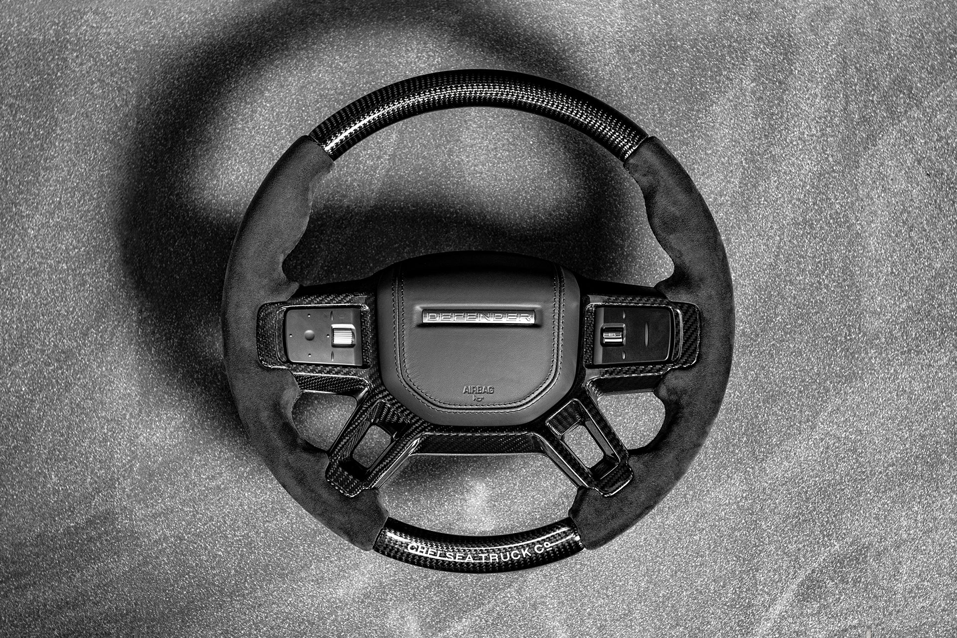 Land Rover Defender (2020 Onwards) Chelsea Truck Company Full Carbon Steering Wheel - Image 2