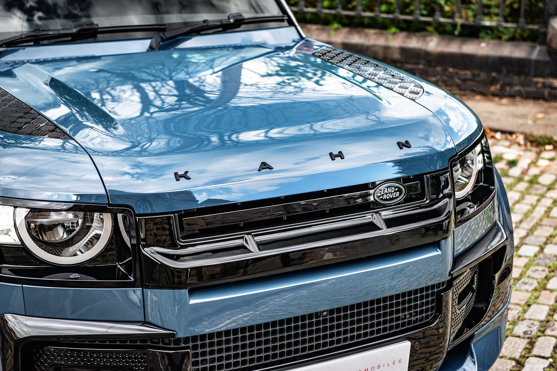 Land Rover Defender (2020 Onwards) Grille Mask