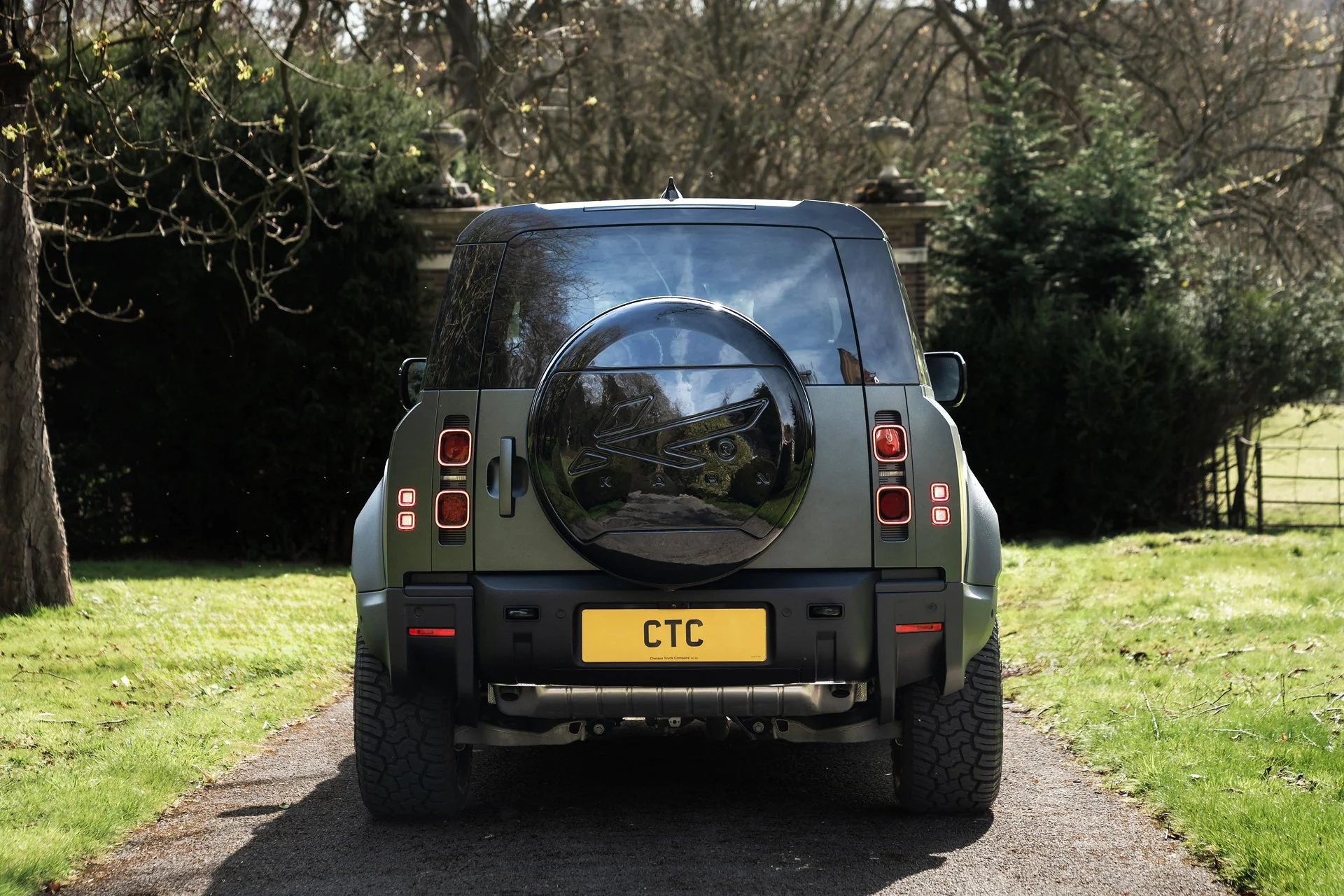 Land Rover Defender (2020 Onwards) KAHN® Hard Spare Wheel Cover - Image 4