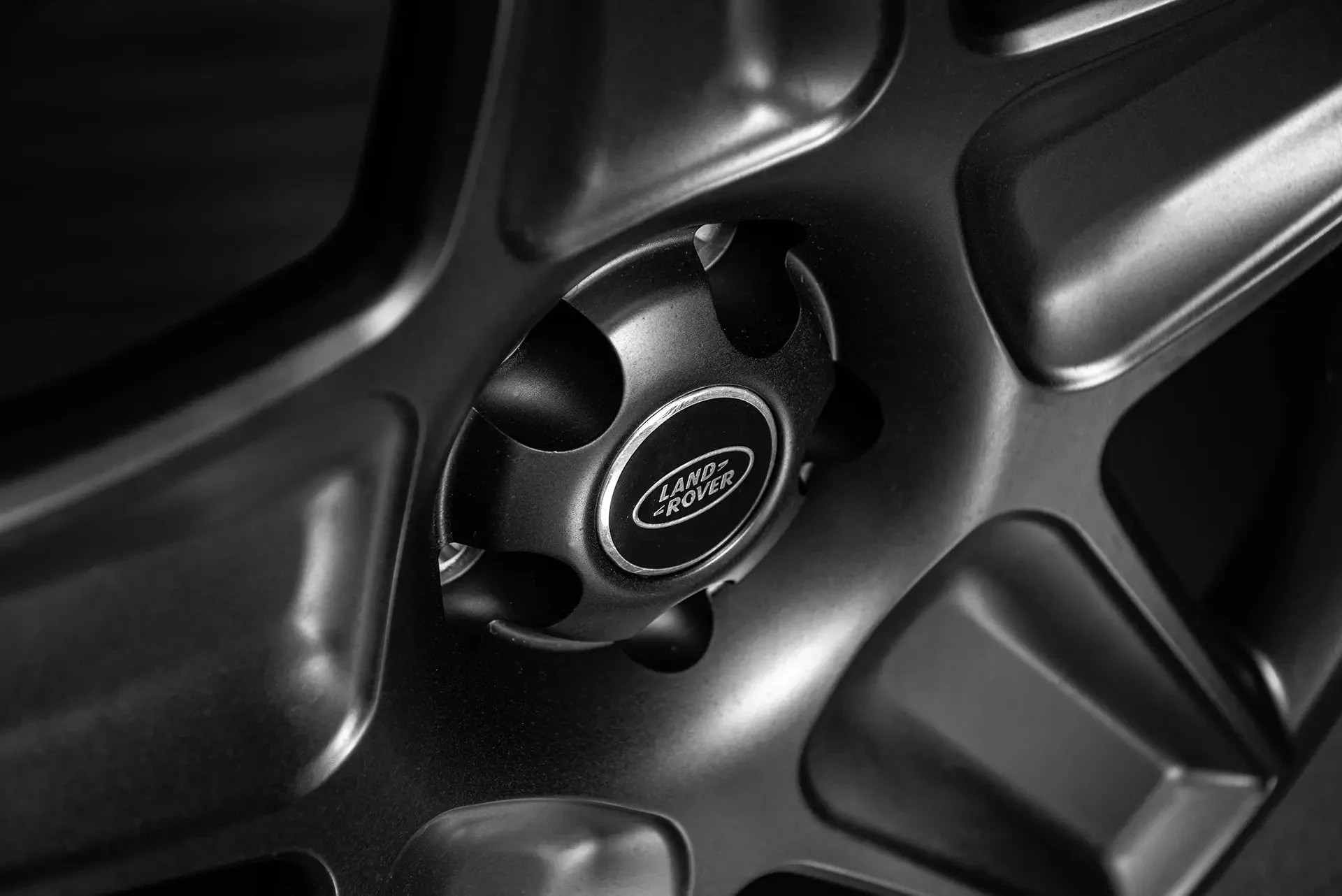 Land Rover Defender (2020 Onwards) Forged Alloy Wheels - Mondial Retro - Image 22