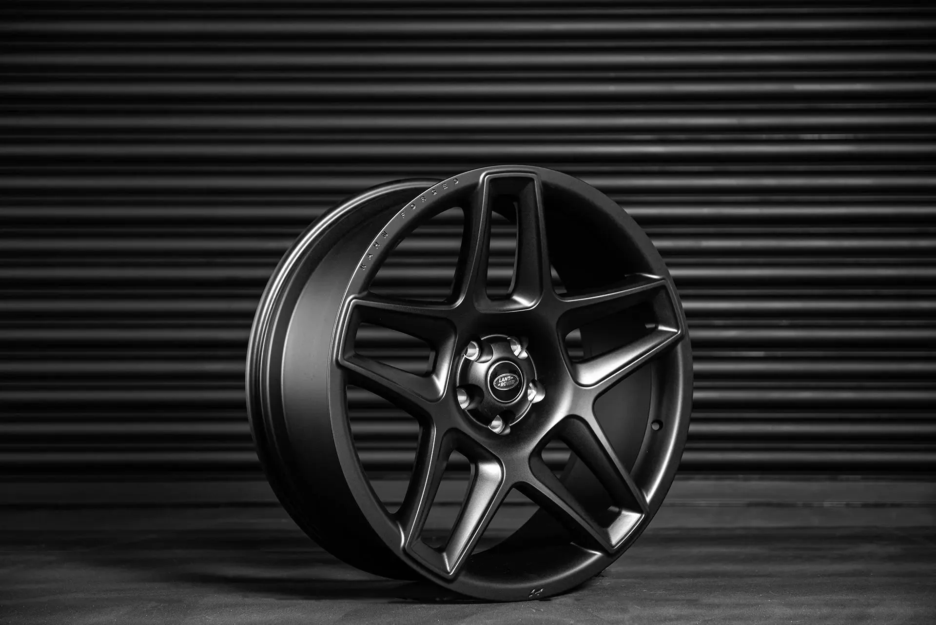 Land Rover Defender (2020 Onwards) Forged Alloy Wheels - Mondial Retro - Image 15