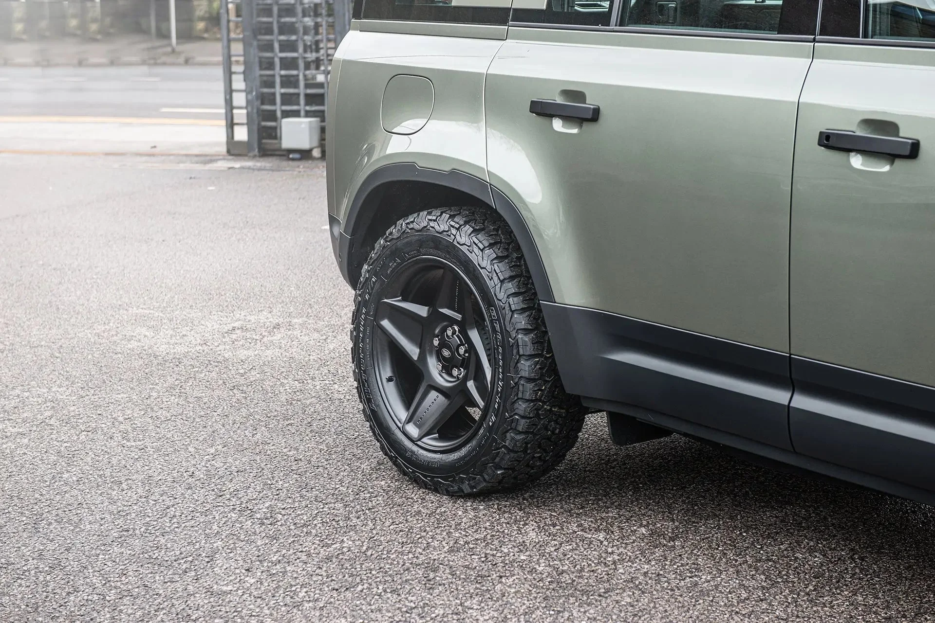 Land Rover Defender (2020 Onwards) RS-Forged Alloy Wheels - Mondial Heavy Duty - Image 7