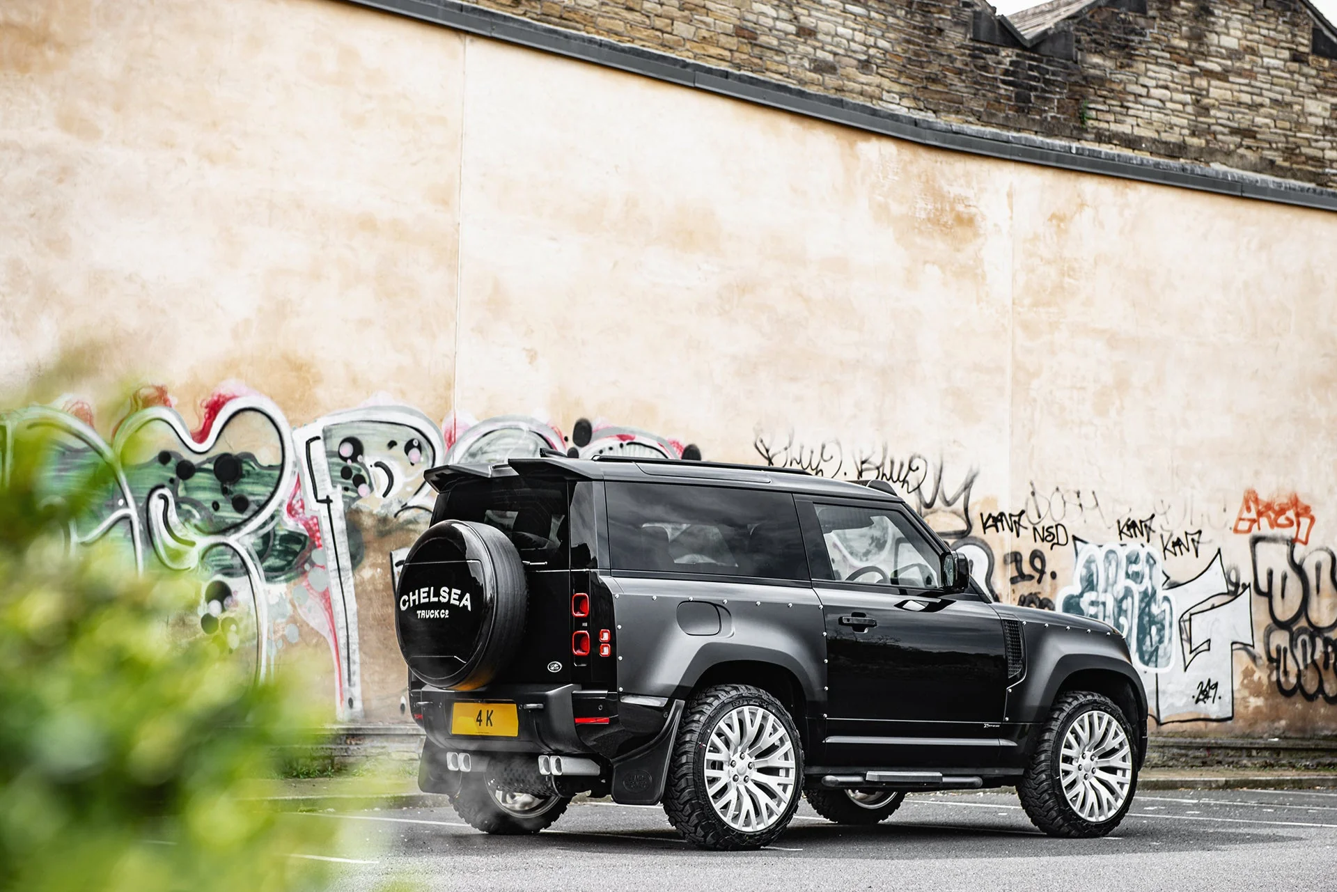 Land Rover Defender (2020 Onwards) Large Rear Roof Wing - Image 15