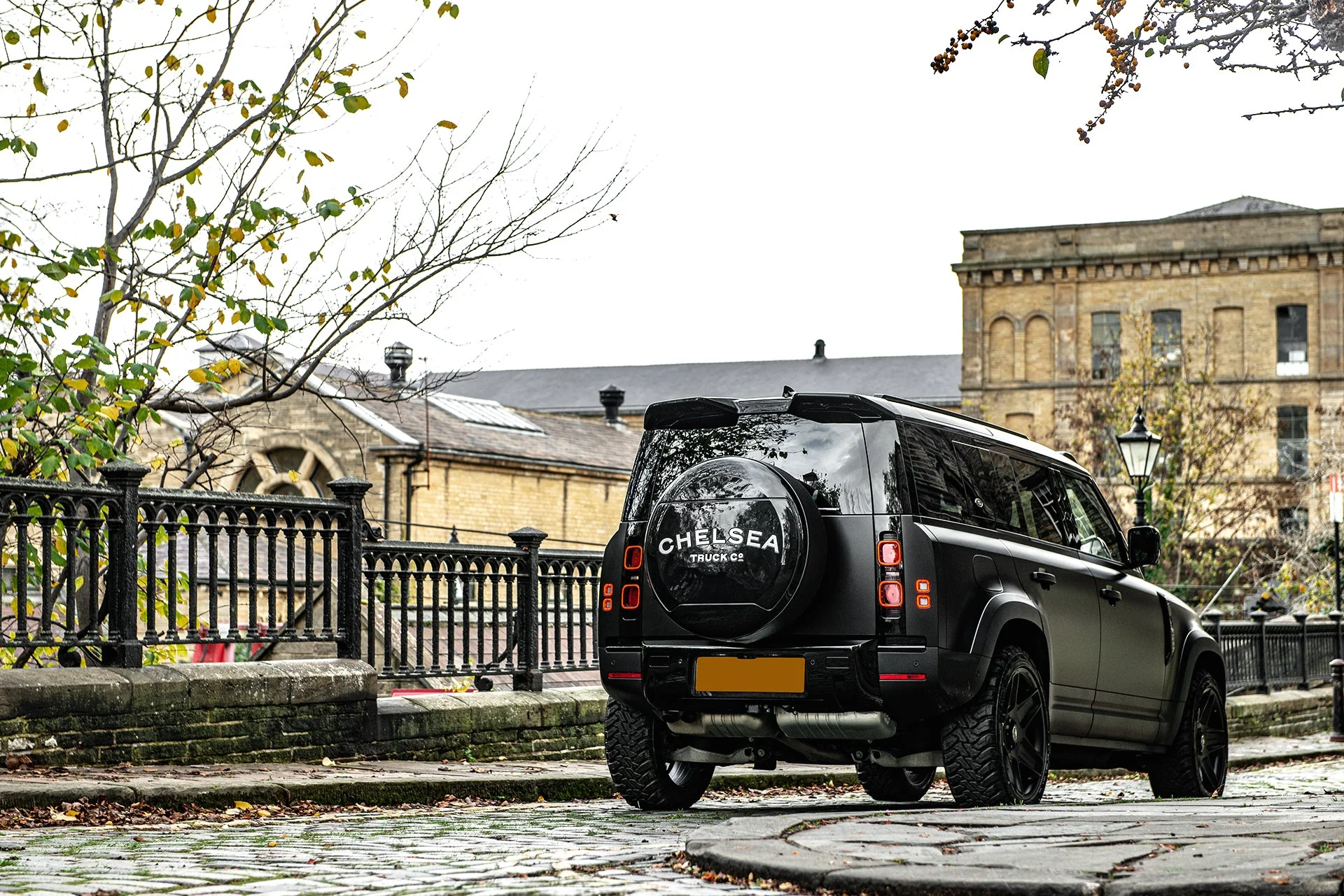 Land Rover Defender (2020 Onwards) Large Rear Roof Wing - Image 40