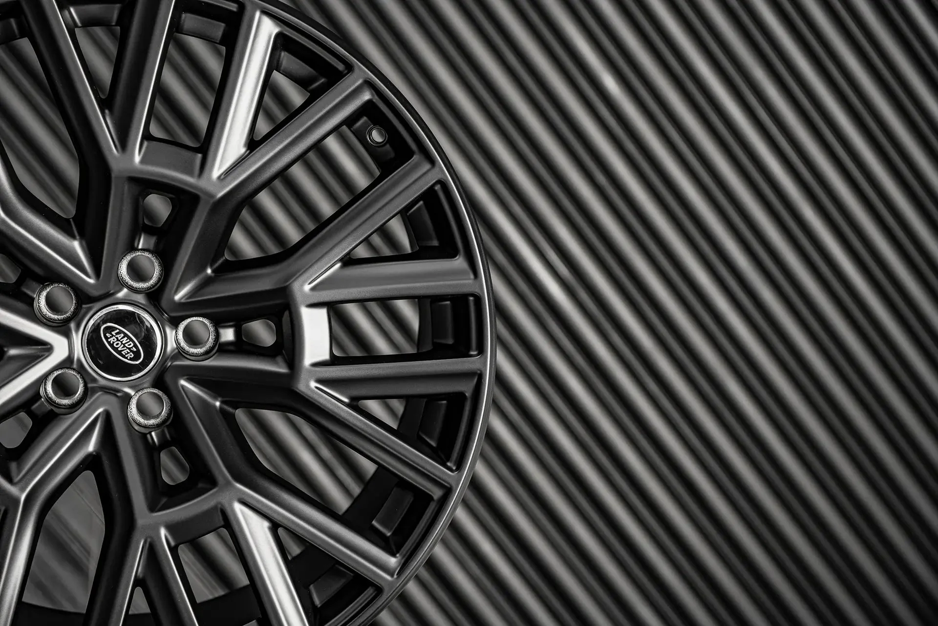 Land Rover Defender (2020 Onwards) Alloy Wheels - RS 3.0 - Image 19