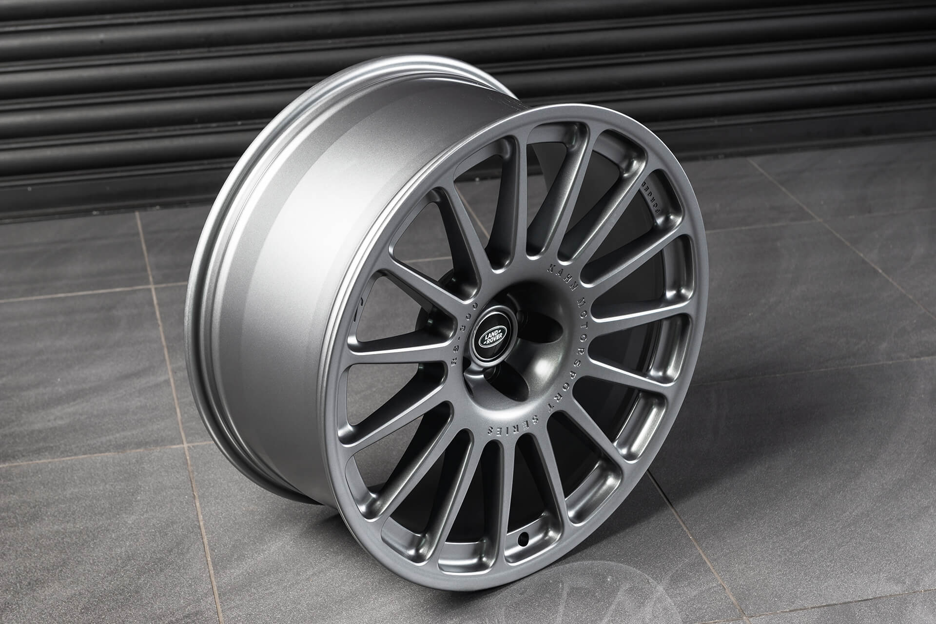 Land Rover Defender (2020 Onwards) Forged Alloy Wheels - RS 300 - Image 6