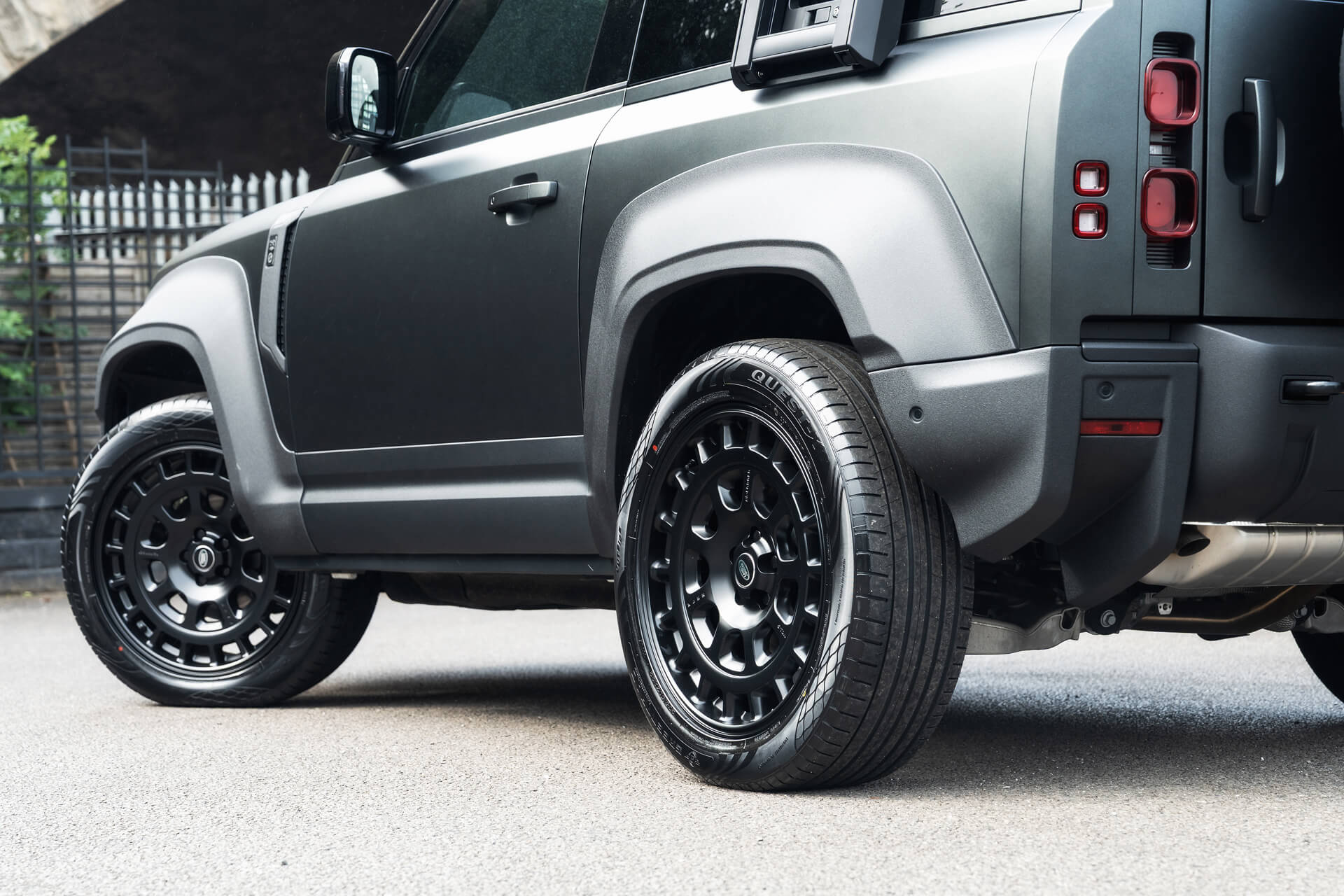 Land Rover Defender (2020 Onwards) RS-Forged Alloy Wheels - Hammerhead - Image 11