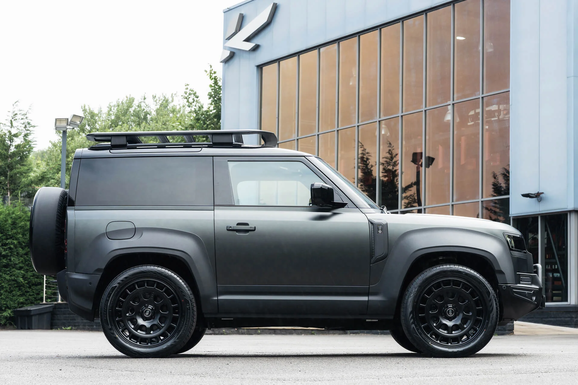 Land Rover Defender (2020 Onwards) RS-Forged Alloy Wheels - Hammerhead - Image 16