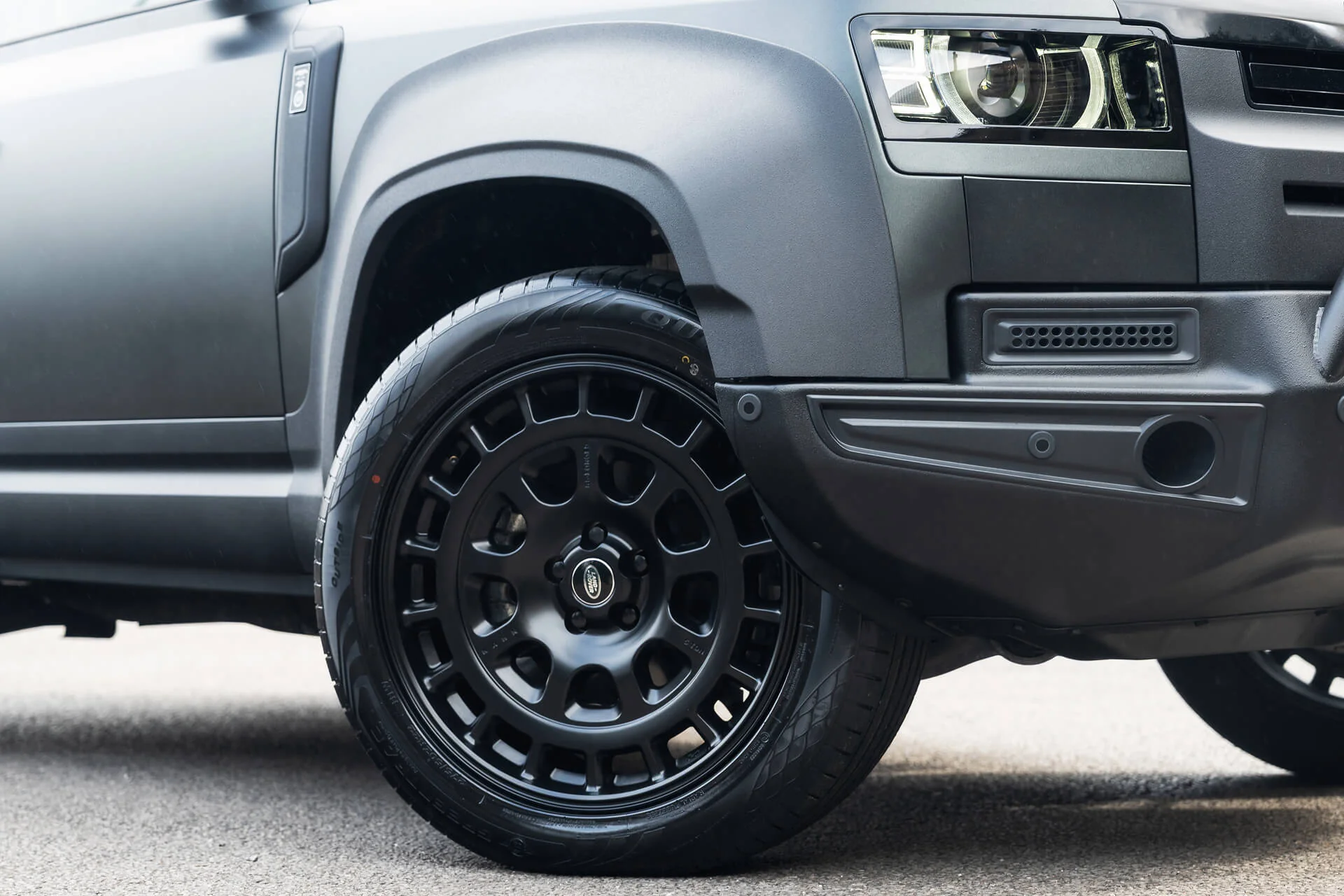 Land Rover Defender (2020 Onwards) RS-Forged Alloy Wheels - Hammerhead - Image 2