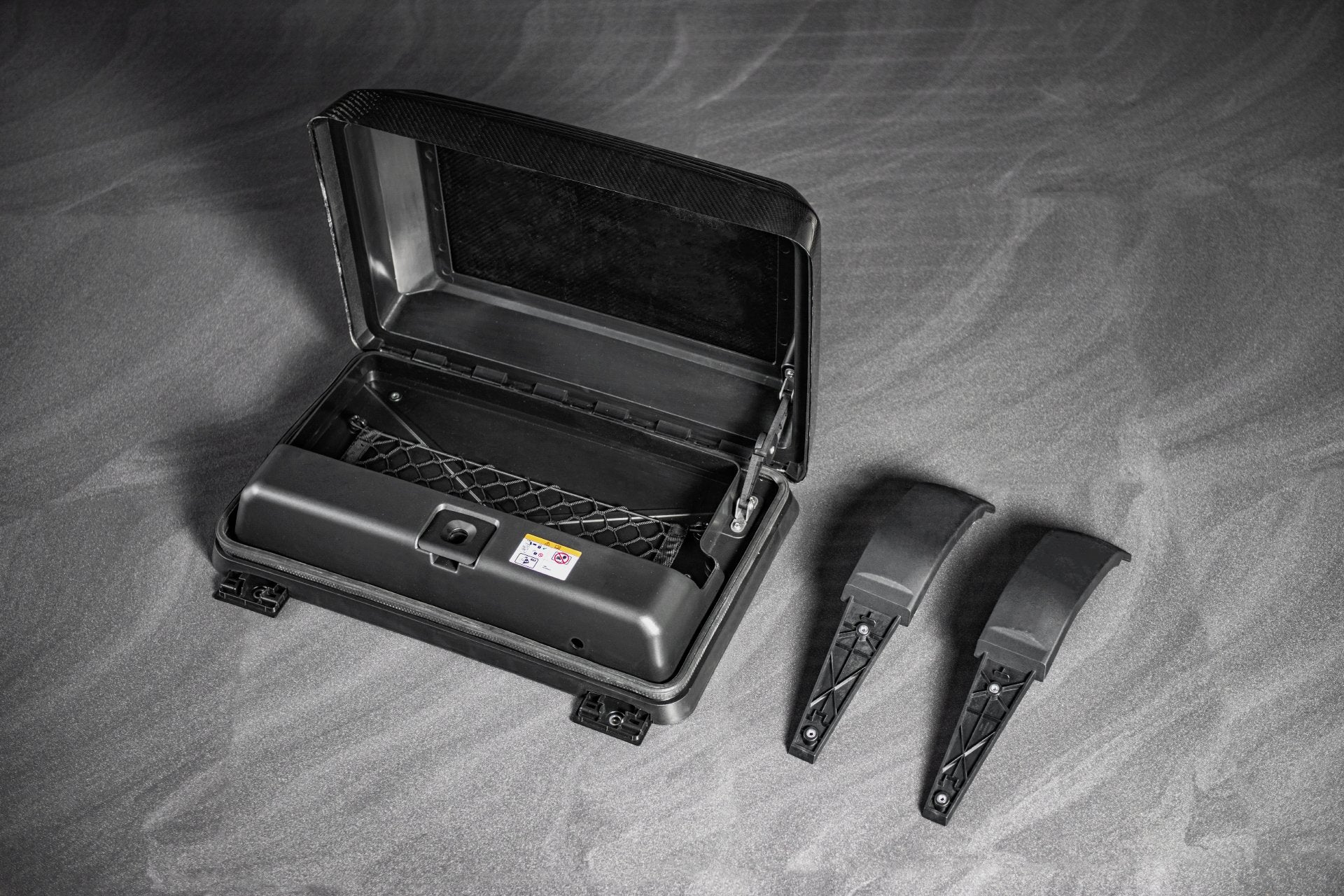 Land Rover Defender (2020 Onwards) Side-mounted Exposed Carbon Storage Box - Image 6