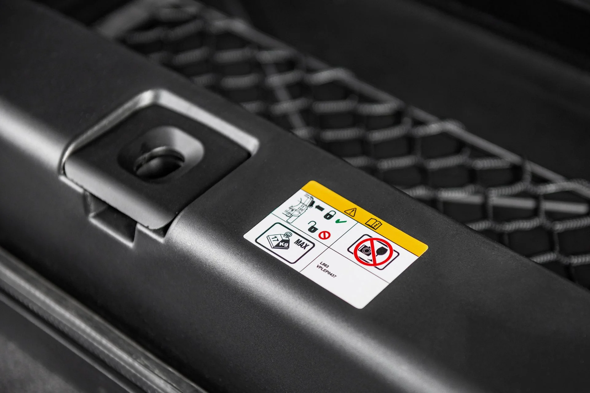 Land Rover Defender (2020 Onwards) Side-mounted Exposed Carbon Storage Box - Image 7