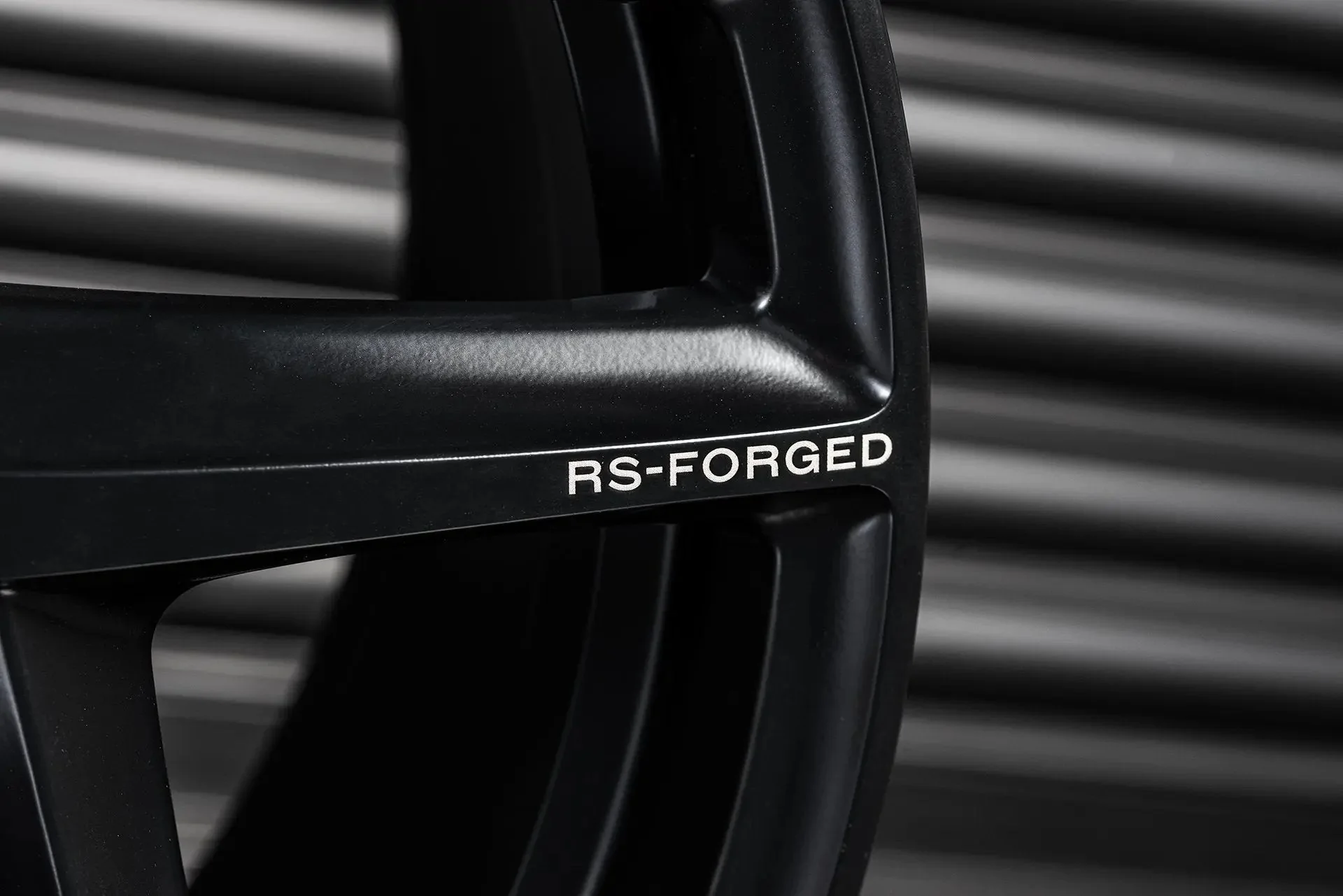 Land Rover Defender (2020 Onwards) RS-Forged Alloy Wheels - Type 52 - Image 46