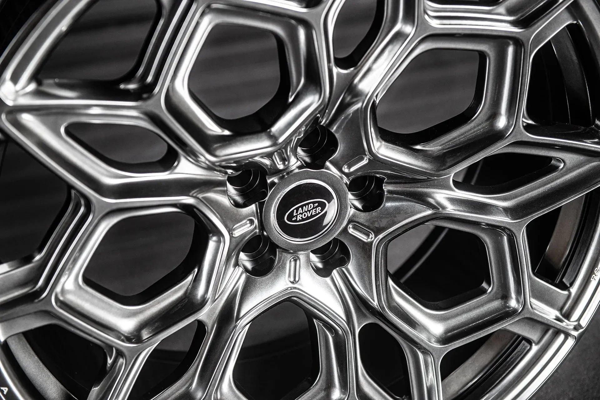 Land Rover Defender (2020 Onwards) RS-Forged Alloy Wheels - Type 57 - Image 10