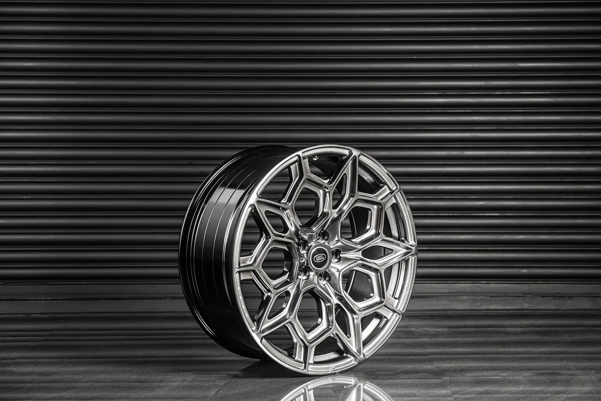 Land Rover Defender (2020 Onwards) RS-Forged Alloy Wheels - Type 57 - Image 15