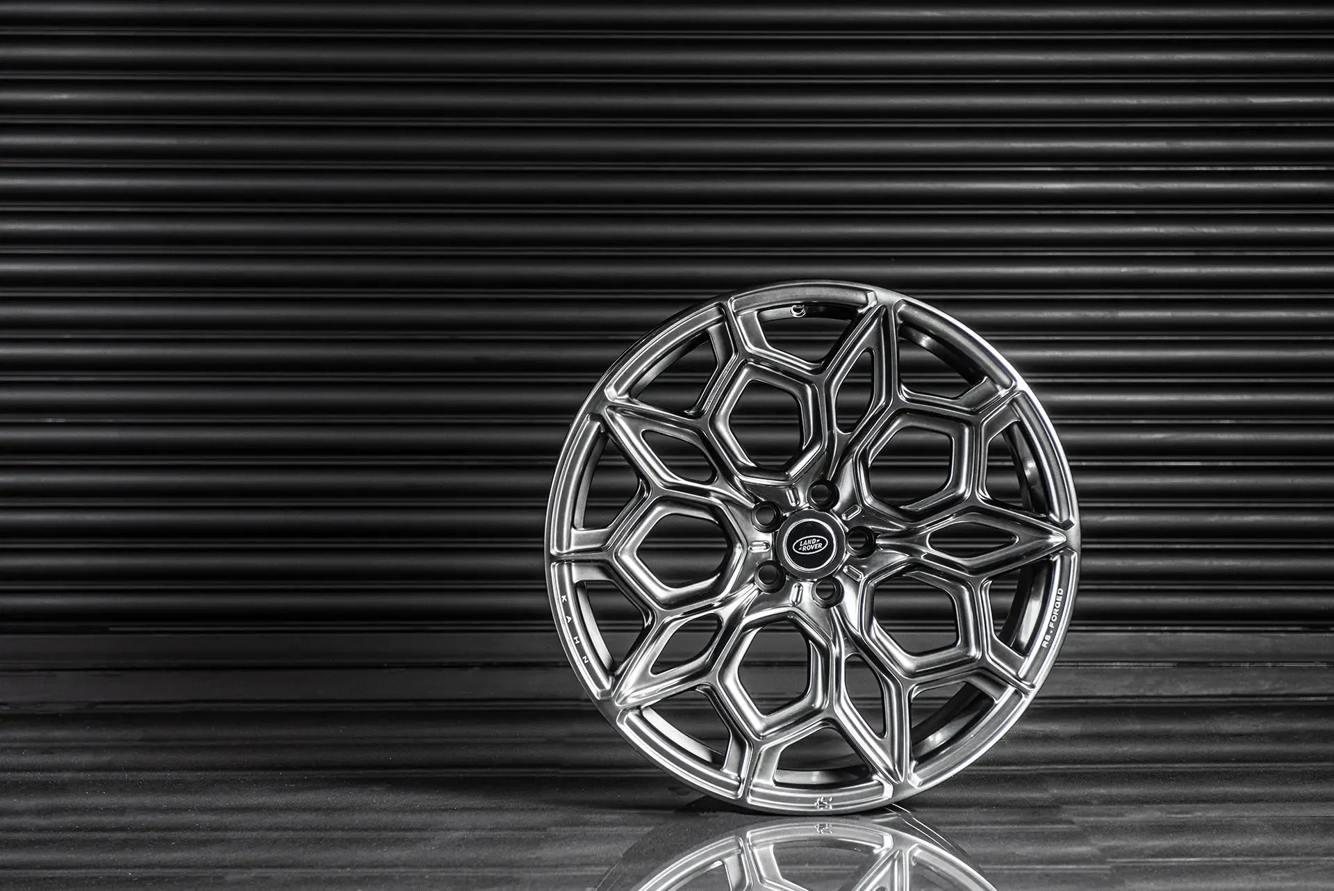 Land Rover Defender (2020 Onwards) RS-Forged Alloy Wheels - Type 57 - Image 3