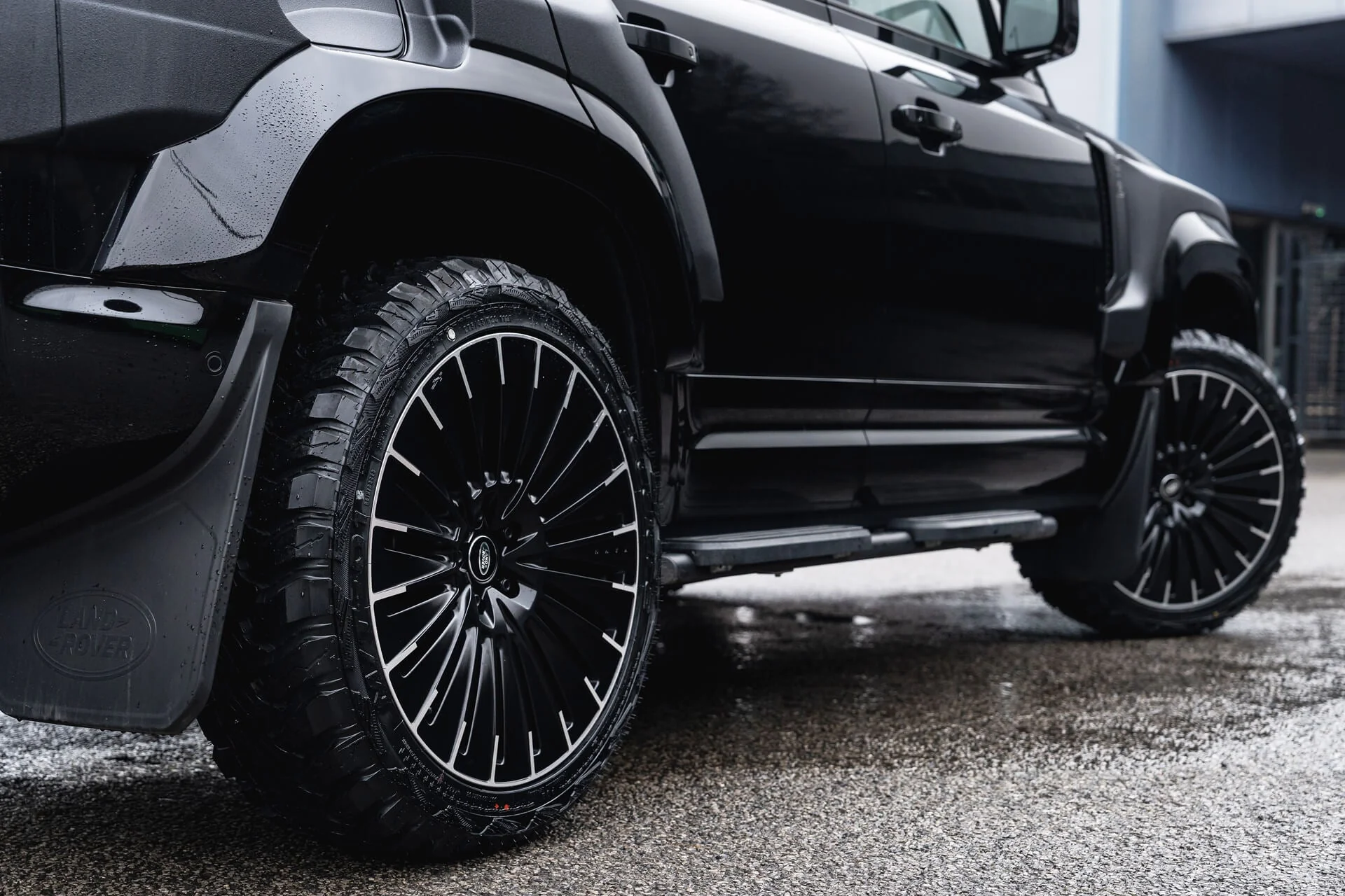 Land Rover Defender (2020 Onwards) RS-Forged Alloy Wheels - Type 63 Turbine - Image 22