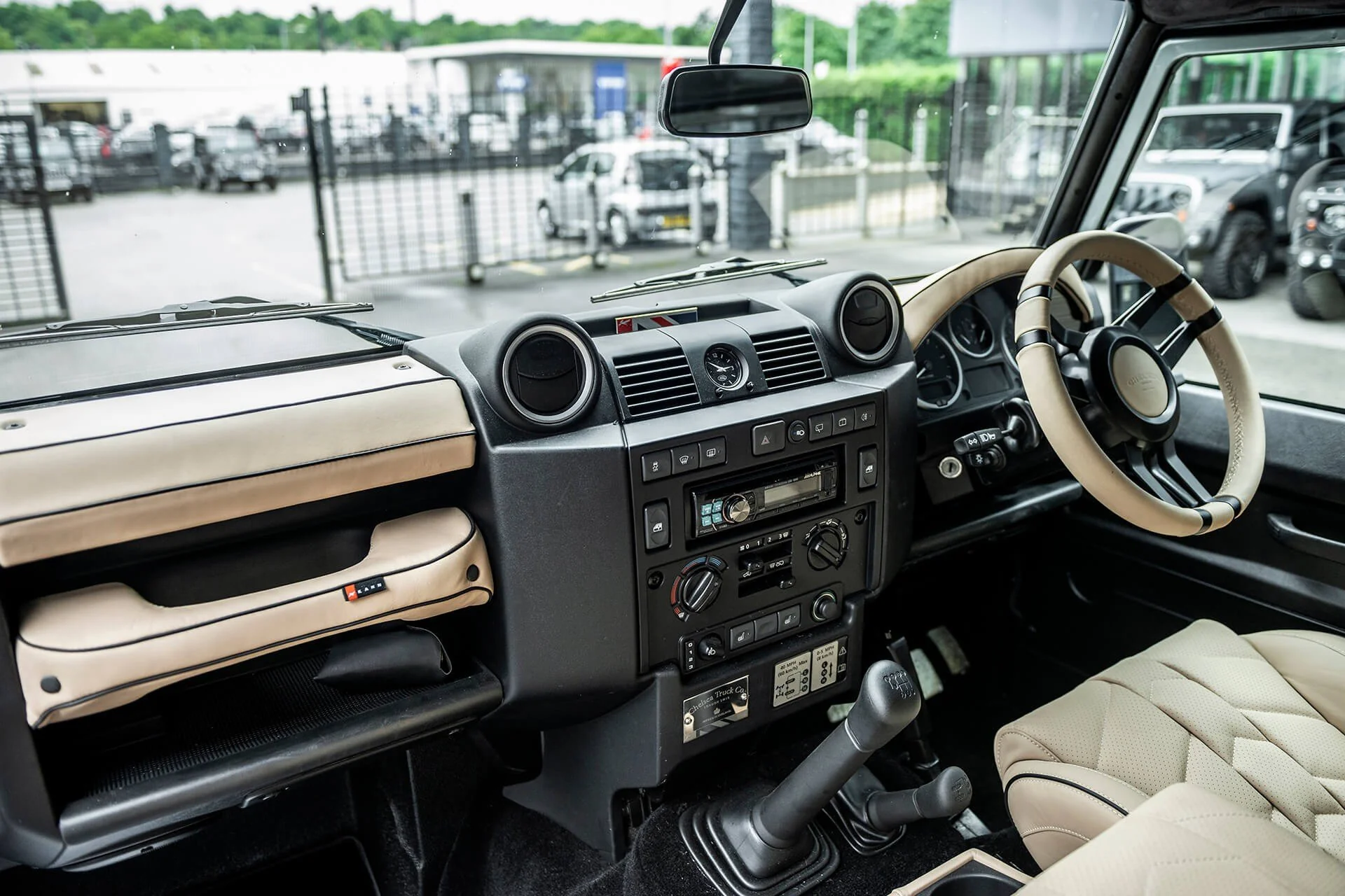Land Rover Defender 90 (1991-2016) 6 Seat Conversion Sport Leather Interior - Image 3