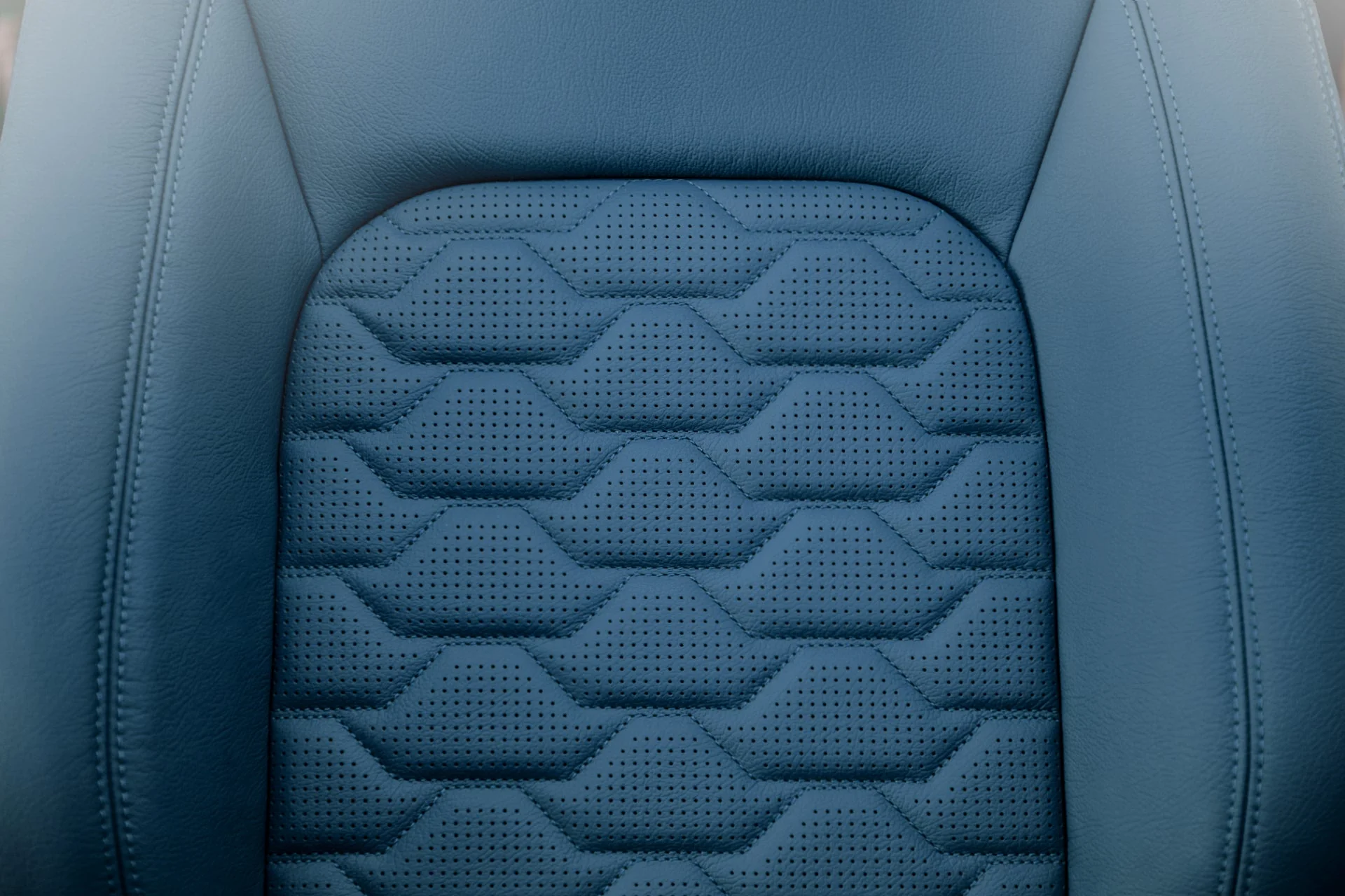 Land Rover Defender 90 (2020 Onwards) Comfort Leather Interior - Image 5