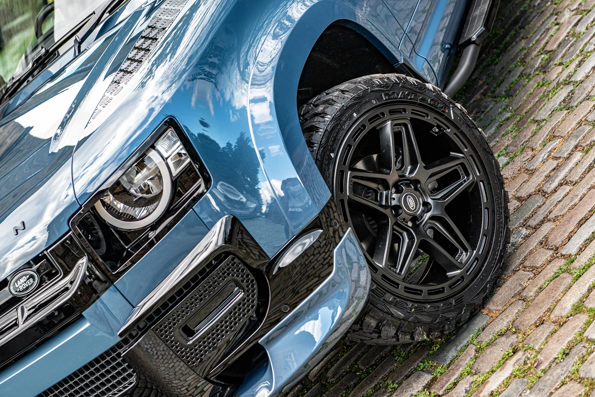 Land Rover Defender (2020 Onwards) Bumper Vents - Image 6