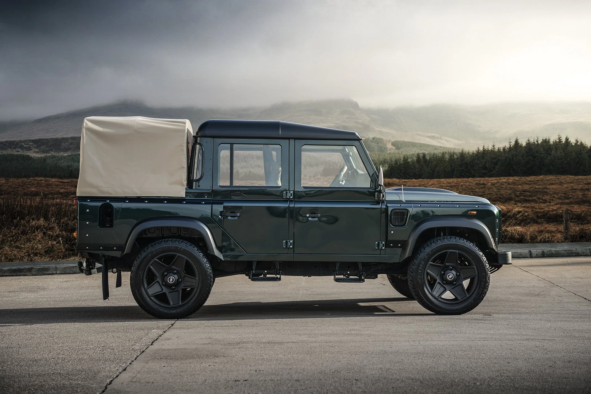 Land Rover Defender 110 (1991-2016) Wide Track Body Kit - Image 22