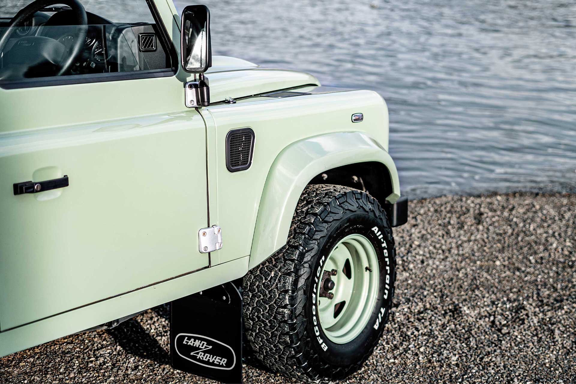 LAND ROVER DEFENDER 90 (1991-2016) WIDE FOREST WHEEL ARCHES - Image 3