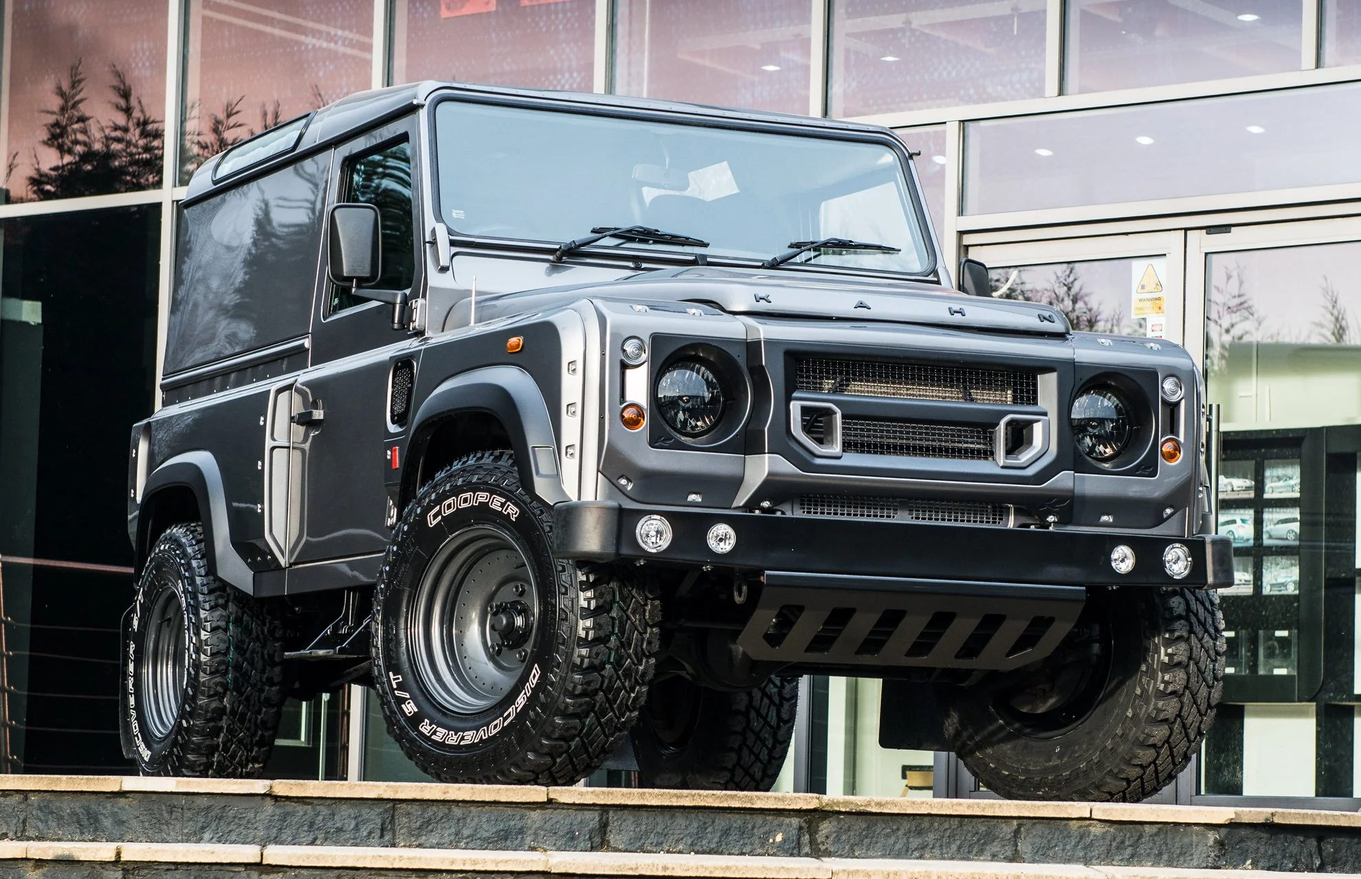 Land Rover Defender (1991-2016) Shadow Chrome Headlights With Parking Bulb - Image 5