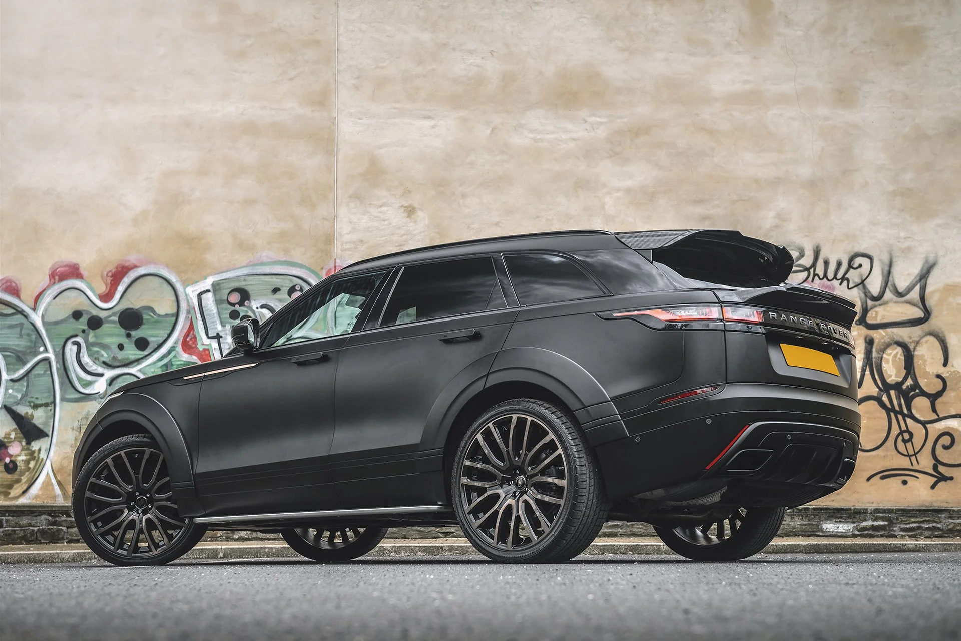 Range Rover Velar (2017 Onwards) Pace Car Exposed Carbon Body Kit - Image 5