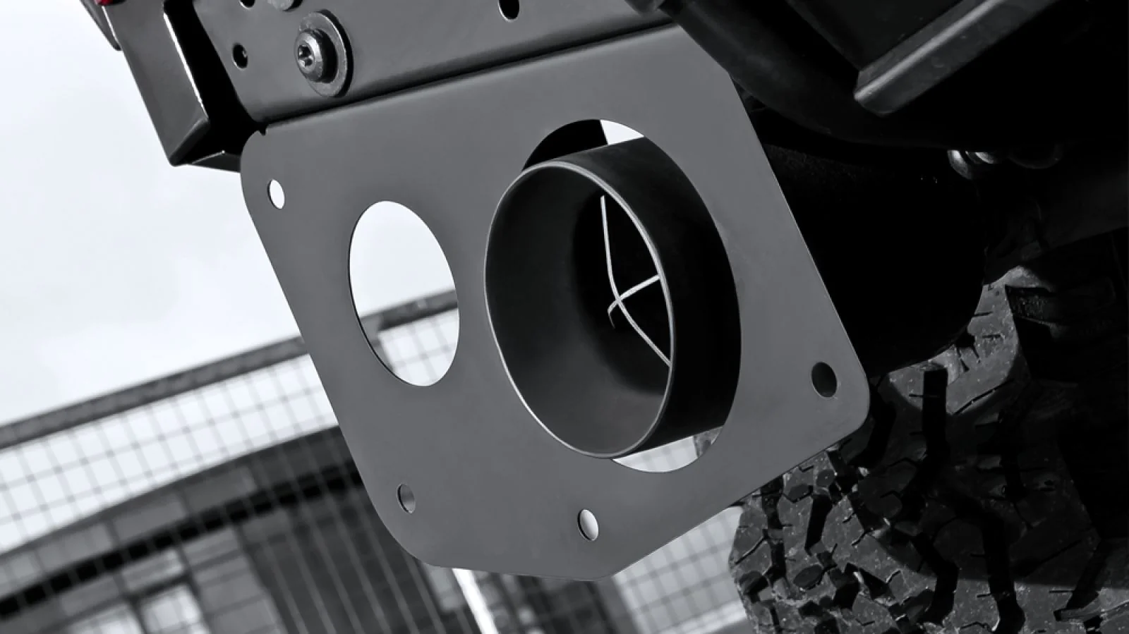Land Rover Defender 90 (1991-2016) Crosshair Exhaust System - Image 6