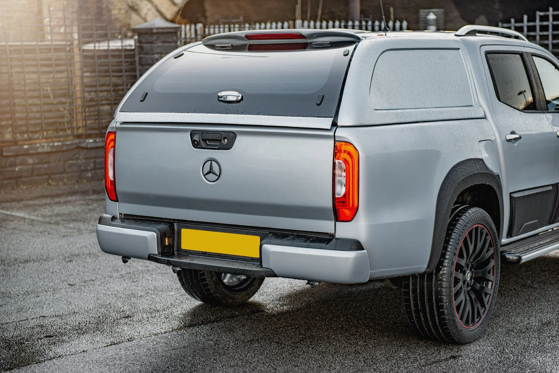 Mercedes X-Class (2019 Onwards) RS Light Alloy Wheels with Red Stripe - Image 38