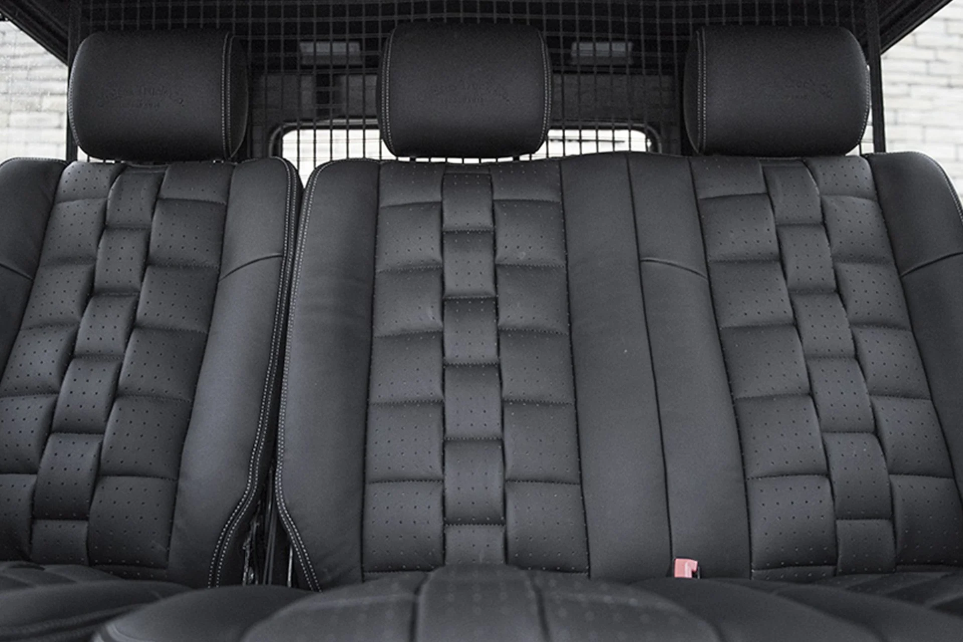 MERCEDES G-WAGON (1990-2018) Leather Interior - Image 5