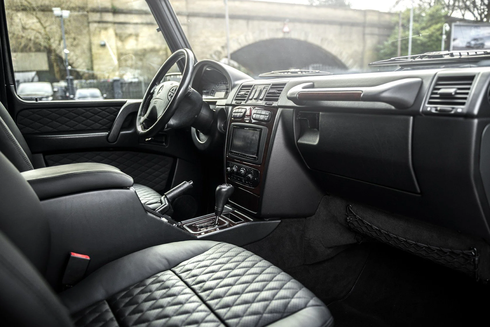 MERCEDES G-WAGON 2 door (1990-2006) Leather Interior - Image 7