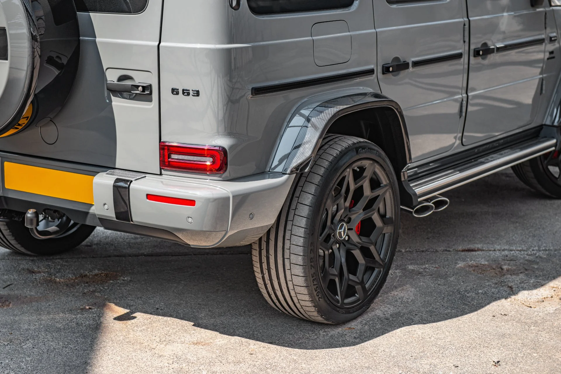 Mercedes G-Wagon (2018 Onwards) G63 AMG Exposed Carbon Wheel Arches - Image 23